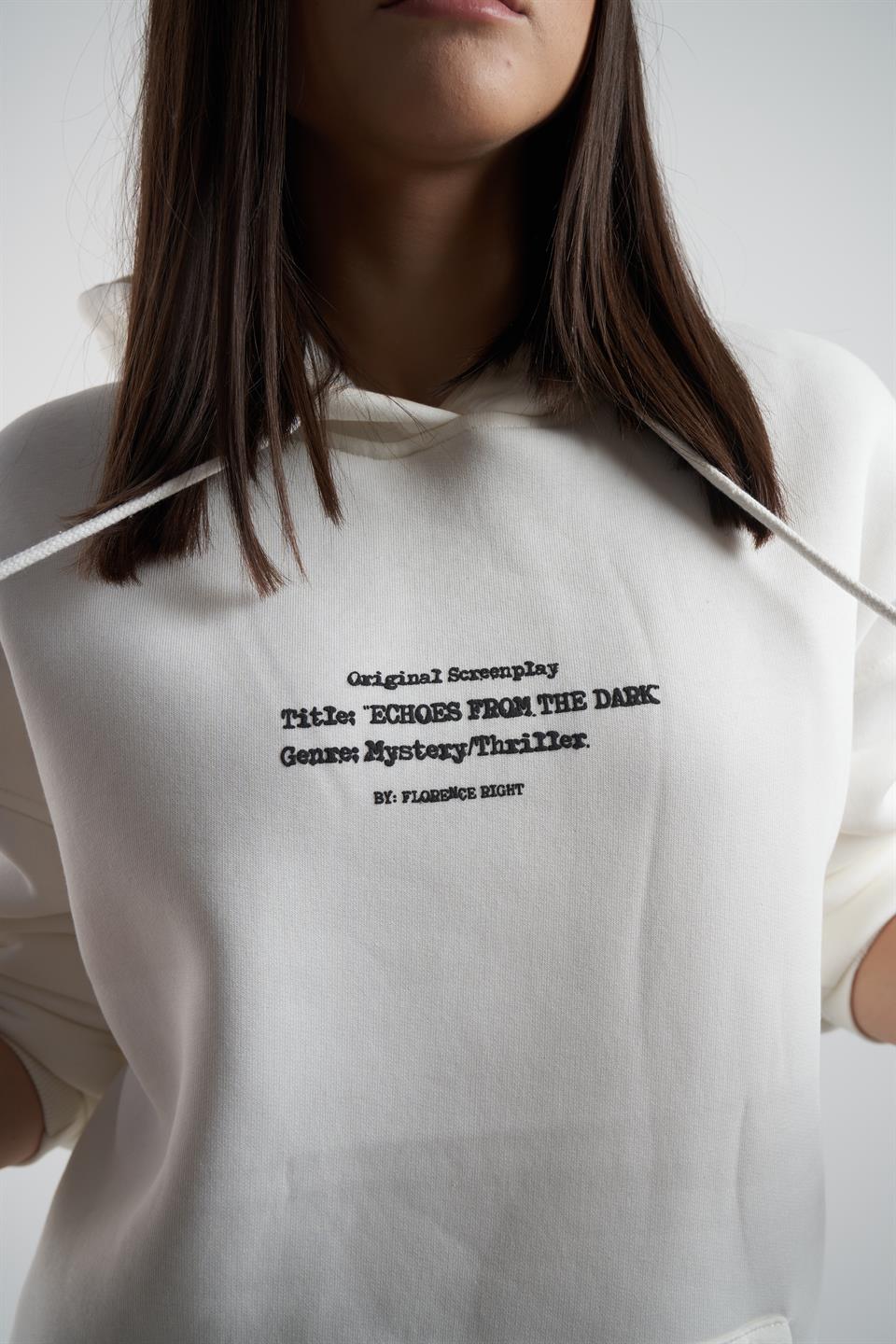 Kapüşonlu Yazı Baskı Şardonlu Sweatshirt Ekru