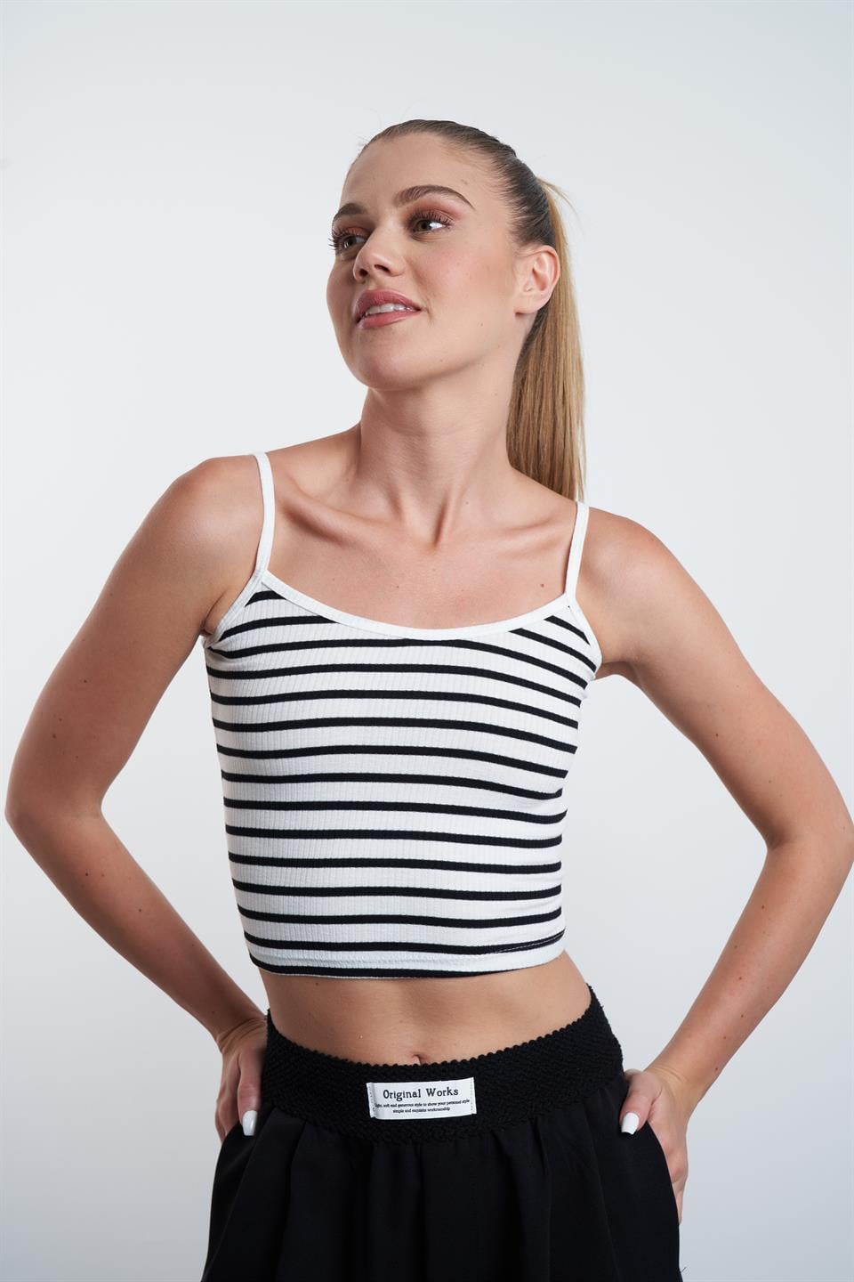 Kaskorse Crop Ekru-Siyah