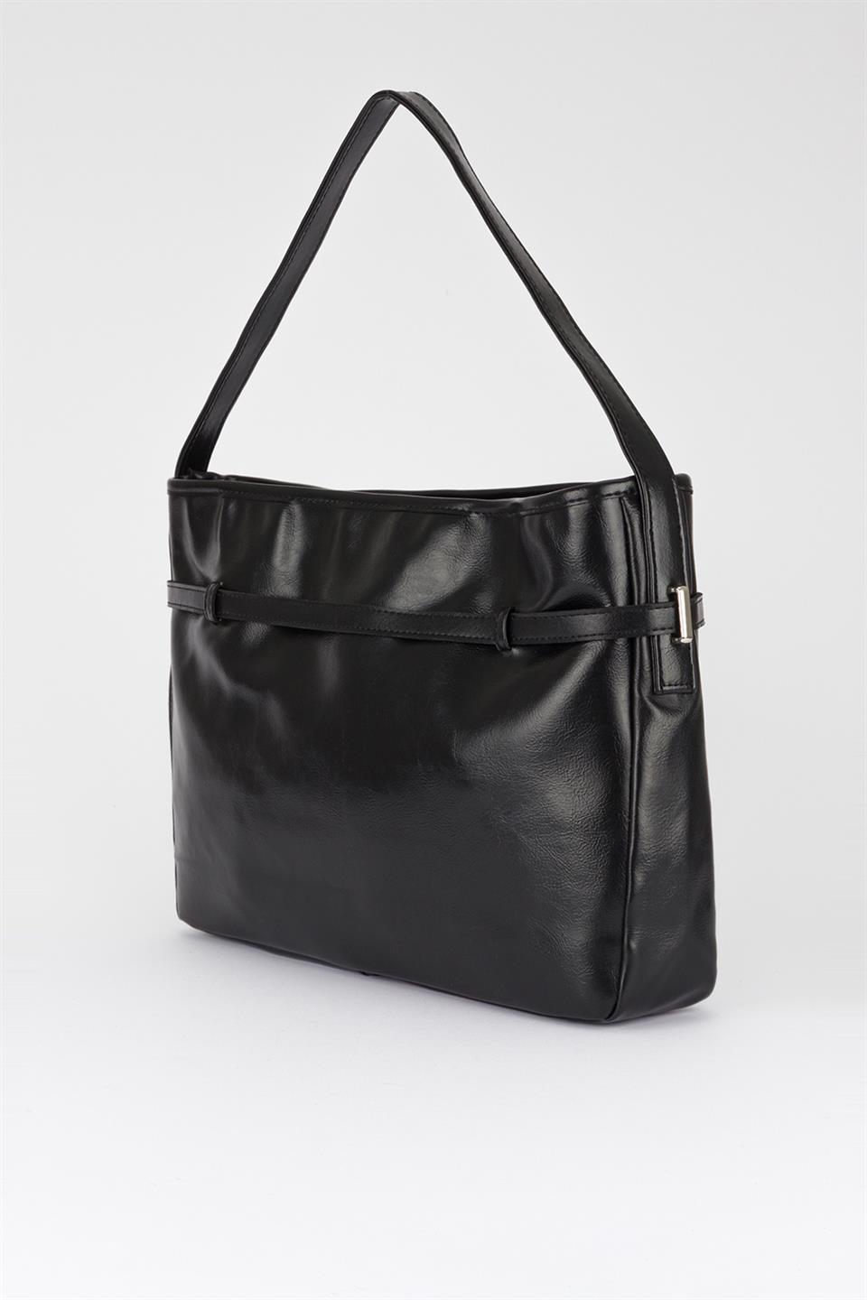 Kemer Detaylı Omuz Çantası Siyah