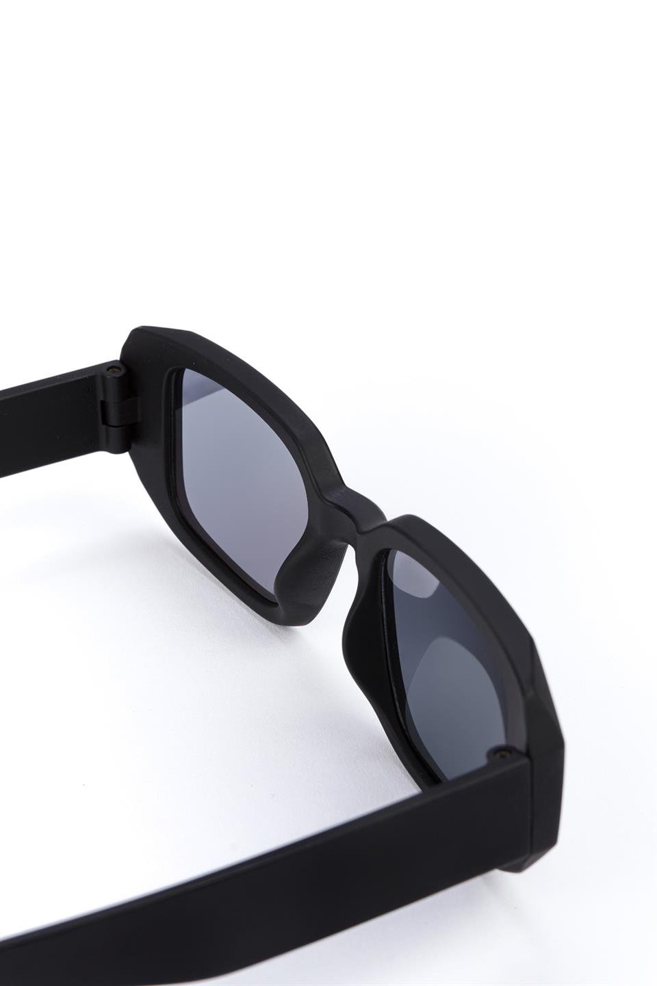 Kemik Çerçeveli Güneş Gözlüğü