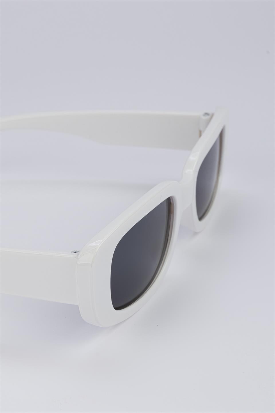 Kemik Çerçeveli Güneş Gözlüğü