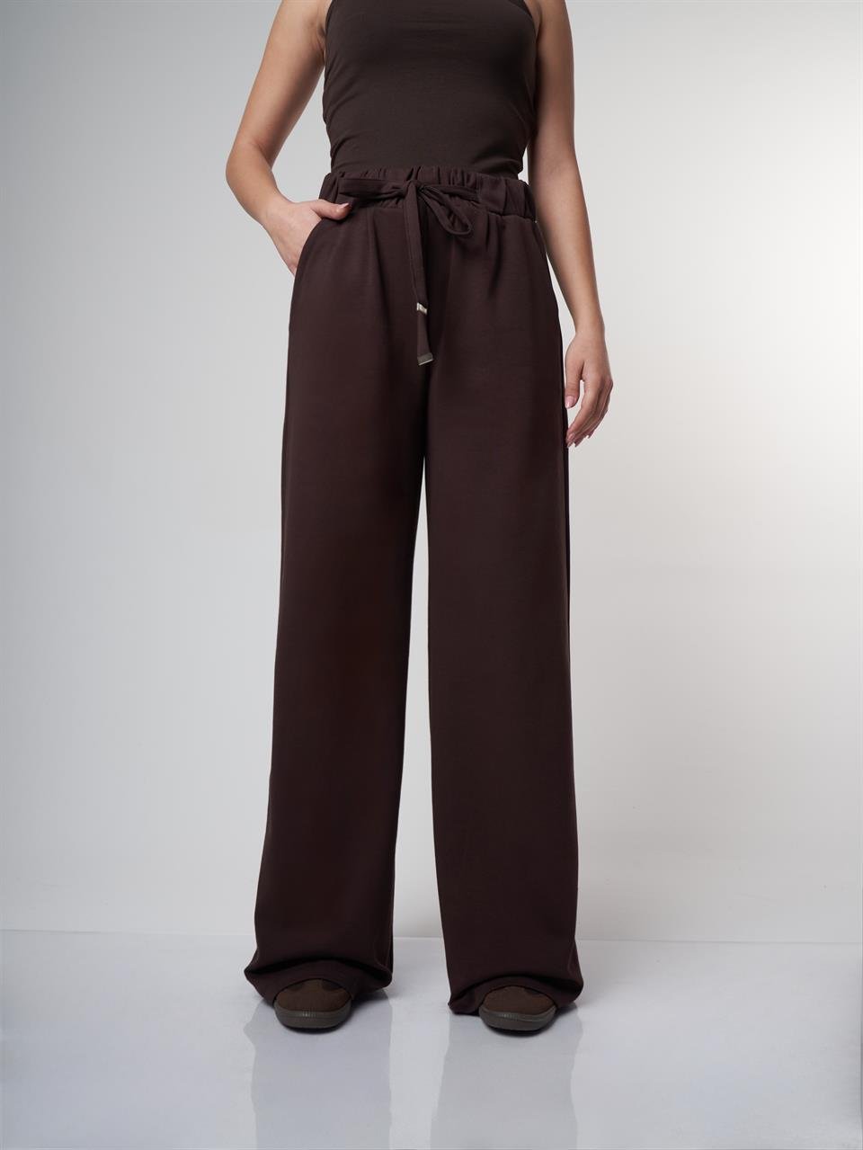 Kuşak Bağlama Bol Paça İnterlok Pantolon Kahve