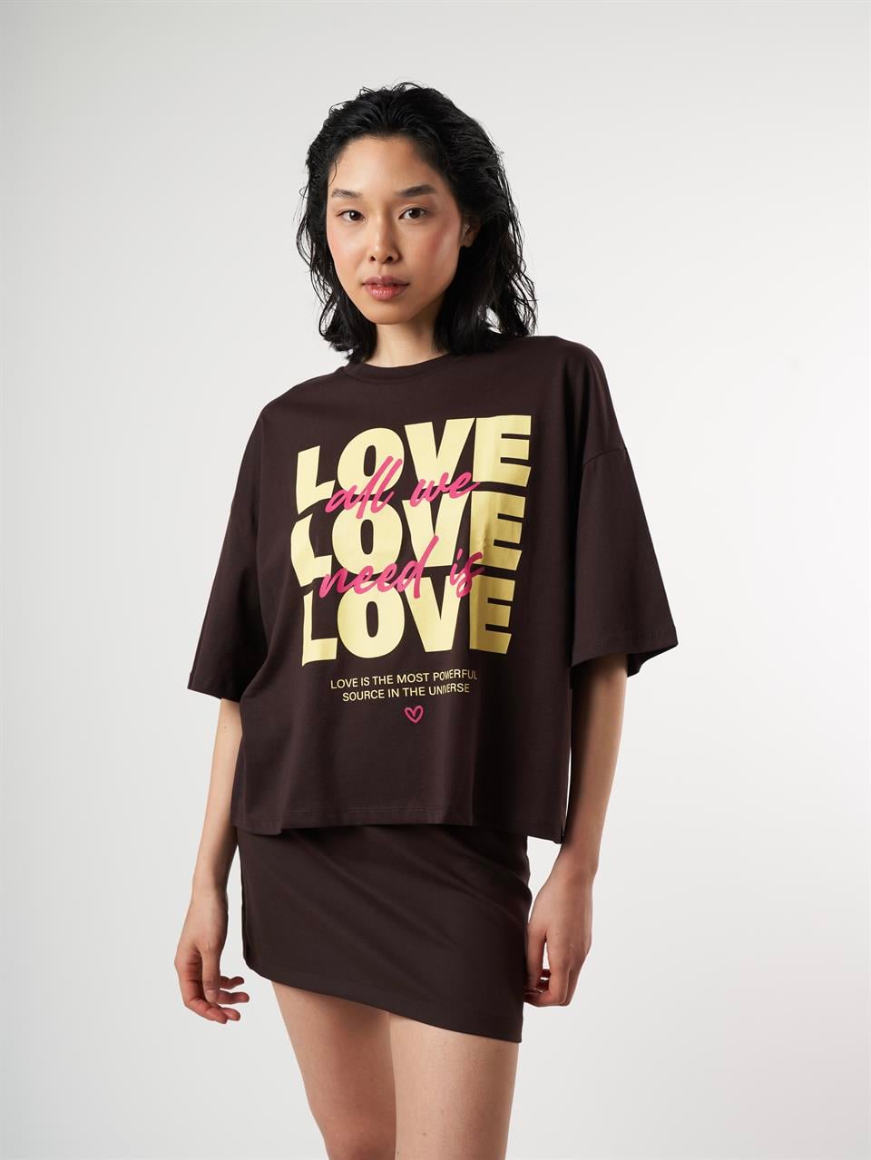 Love Baskılı Kısa Kol T-shirt Kahve