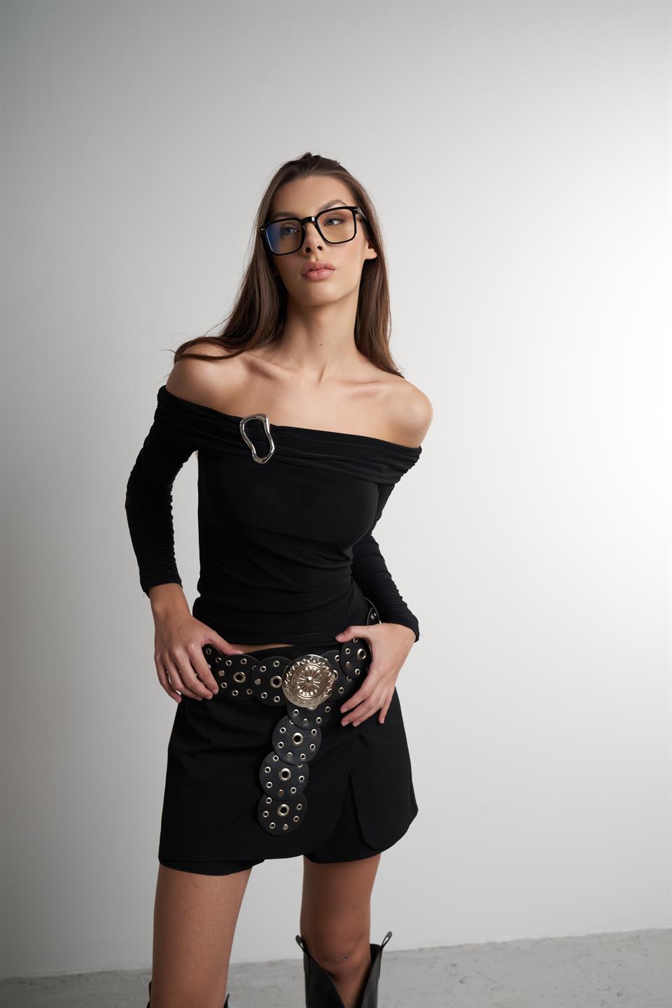 Madonna Yaka Uzun Kol Bluz Siyah