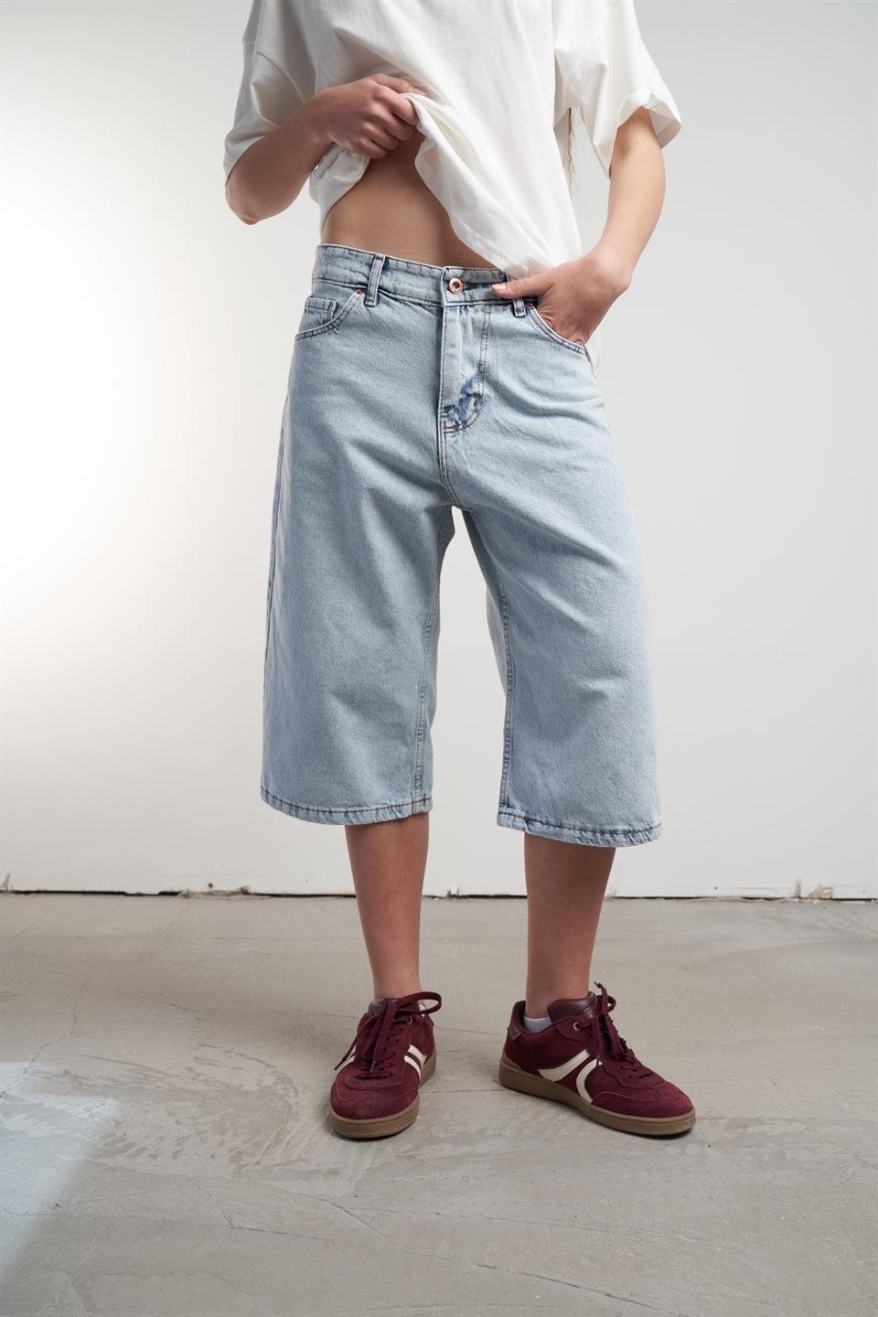 Mom Jean Bermuda Şort Açık Mavi