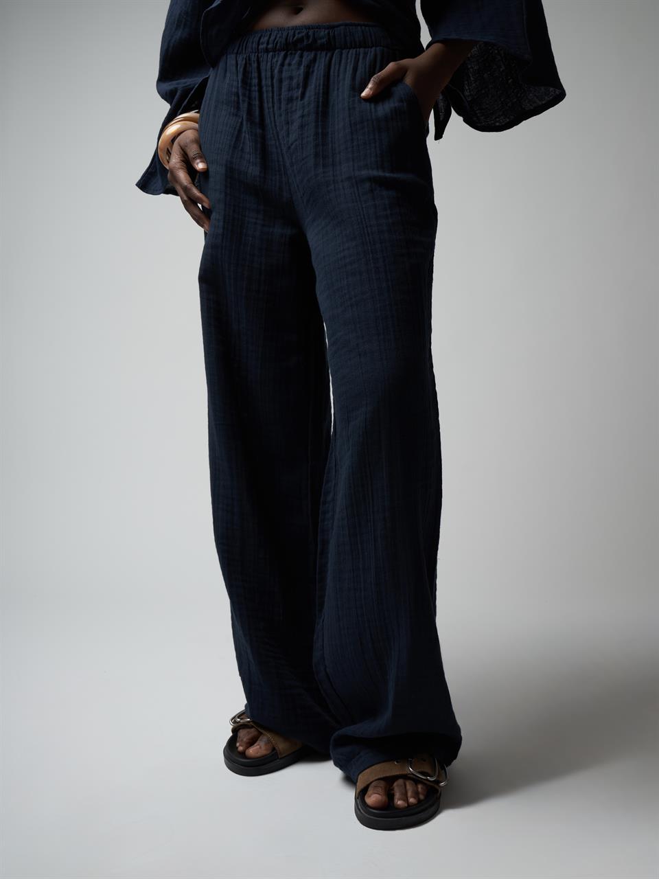Müslin Bol Paça Pantolon Lacivert