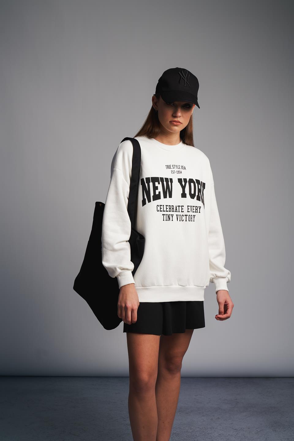 Kadın Sweatshirt Modelleri - Ambar Giyim