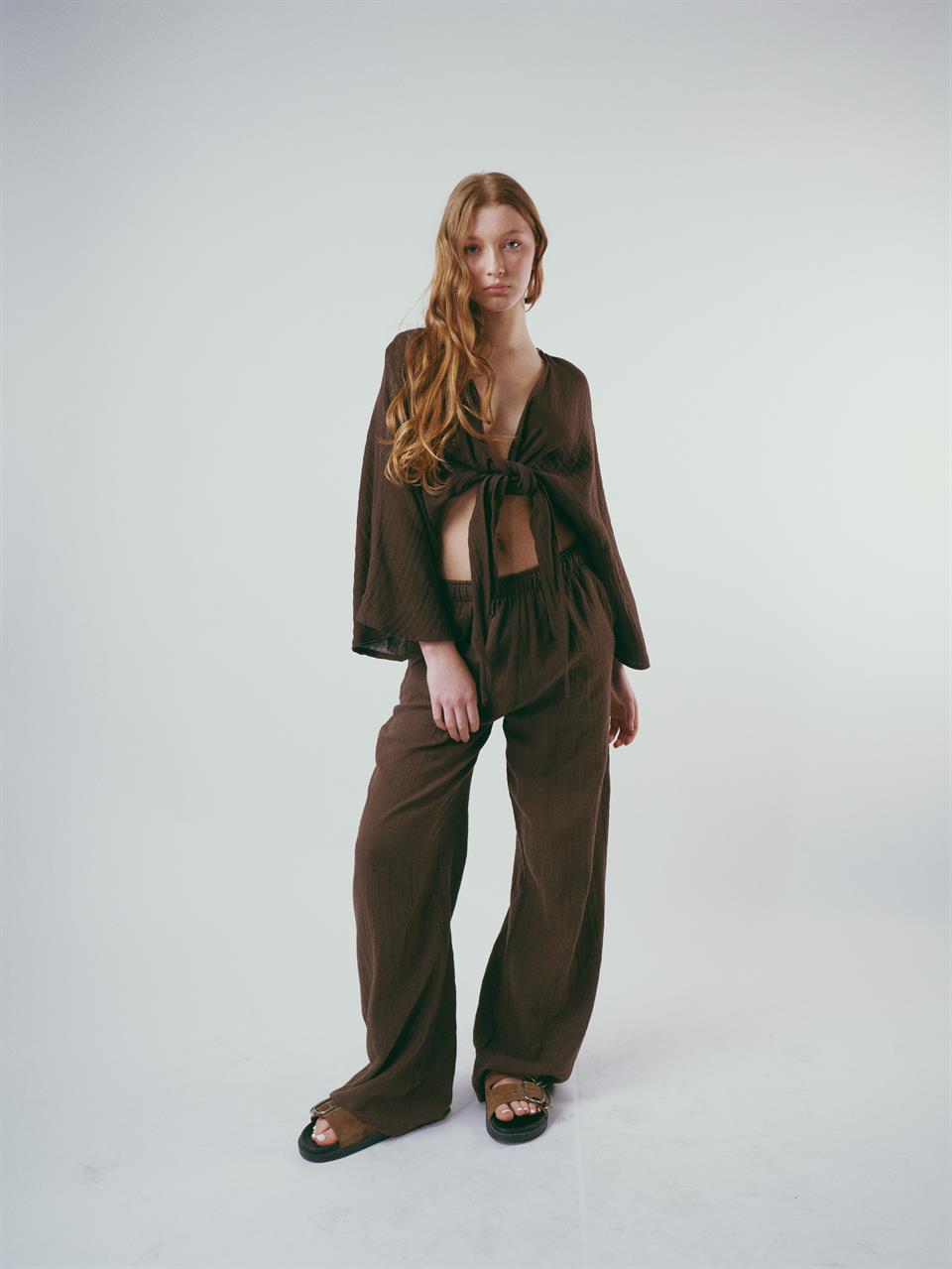 Ön Bağlamalı Müslin Kumaş Hırka Kahve