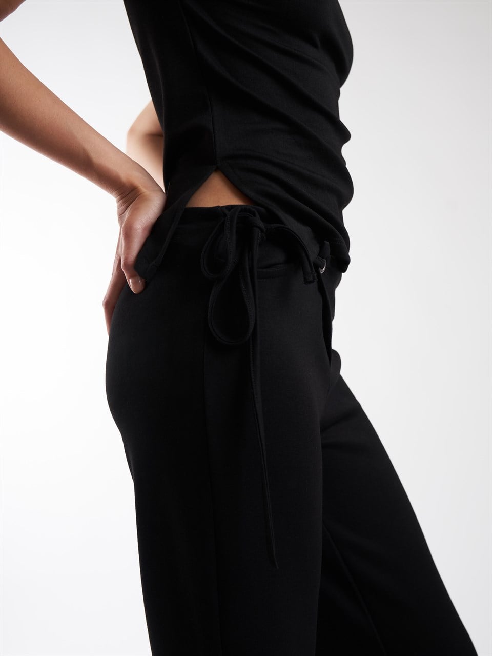 Oysho Bol Paça Pantolon Siyah
