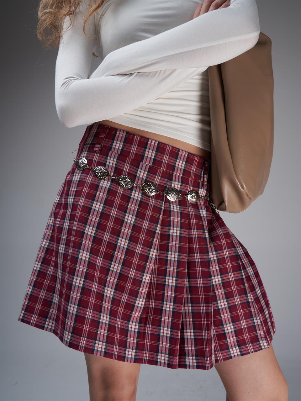 Pile Detaylı Şort Etek Bordo