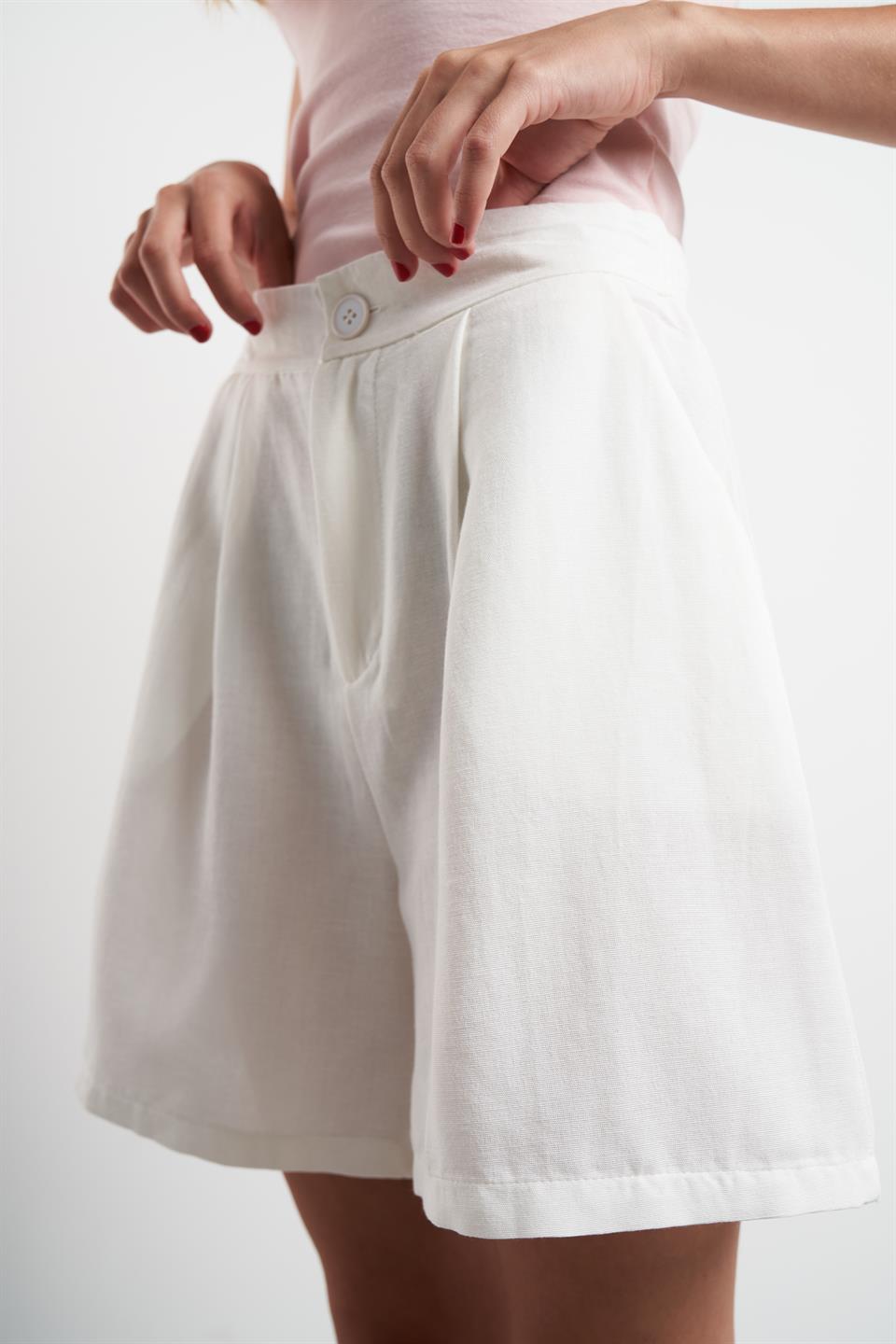 Pileli Keten Şort Ekru