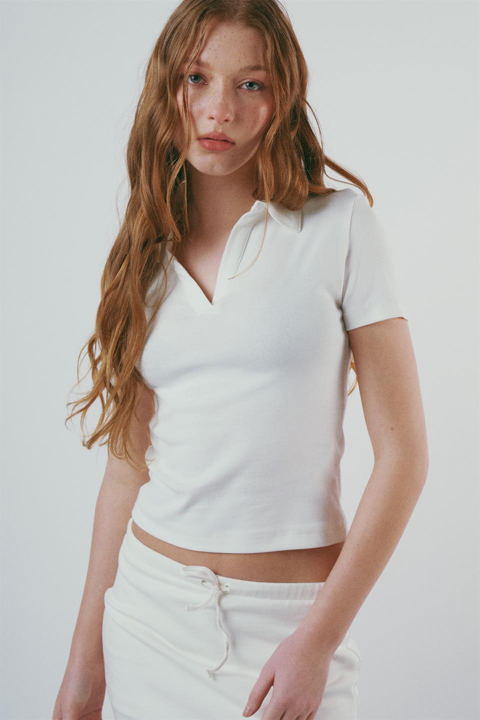 Polo Yaka Kısa Kol Bluz Ekru