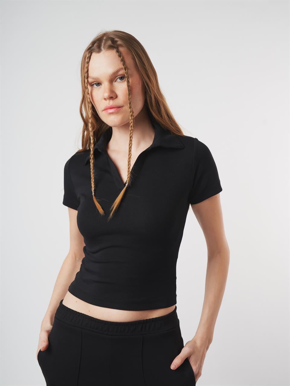 Polo Yaka Kısa Kol Bluz Siyah