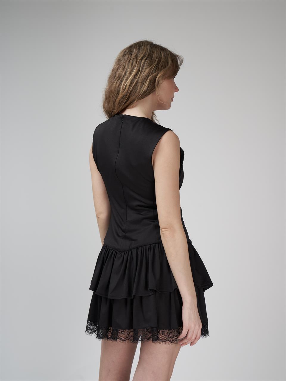 Sıfır Kol Kısa Elbise Siyah