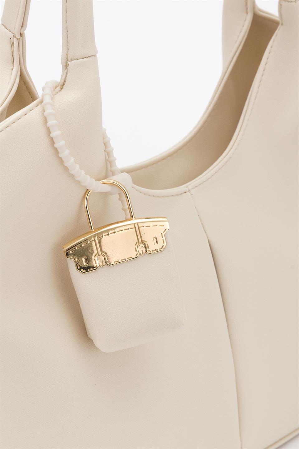 Soft Mini Charmlı Omuz Çantası Ekru