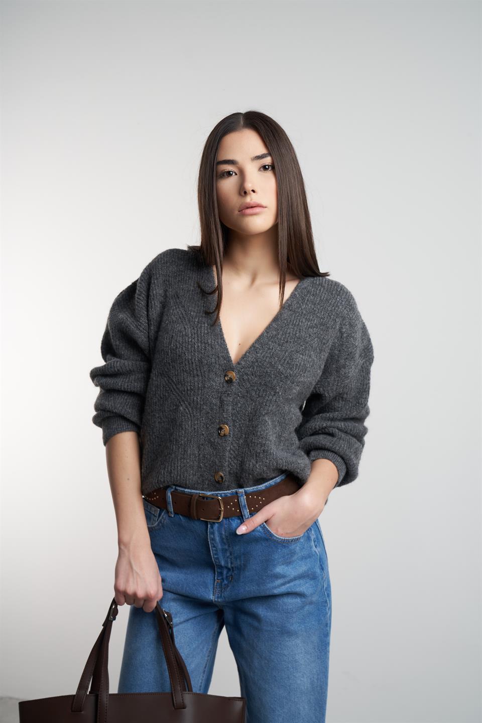 V Yaka Düğmeli Kısa Hırka Antrasit