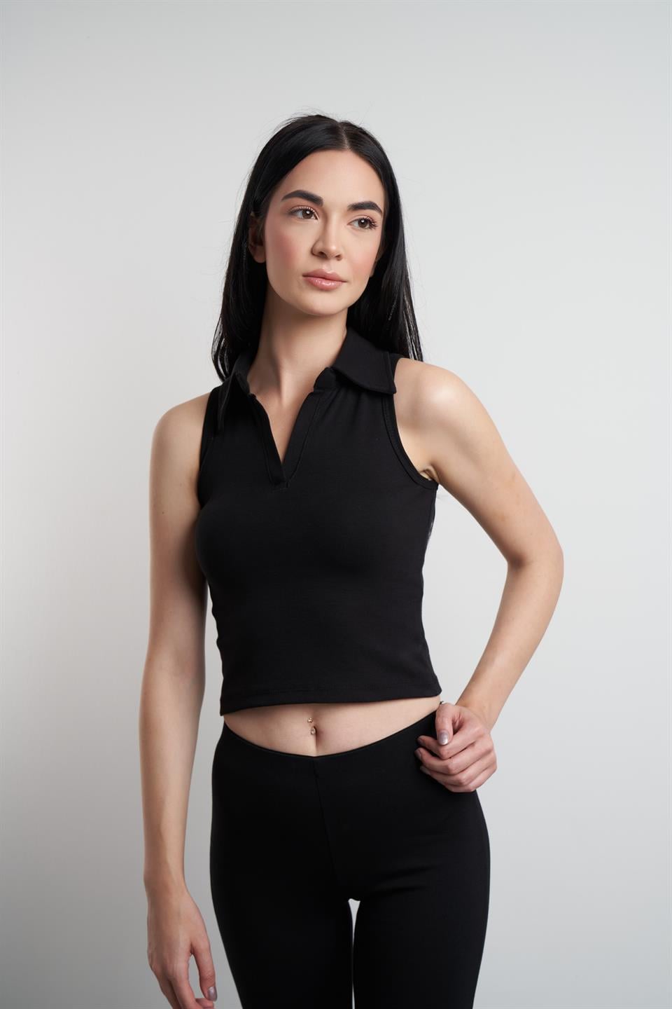 Yakalı Sıfır Kol Ribana Bluz Siyah