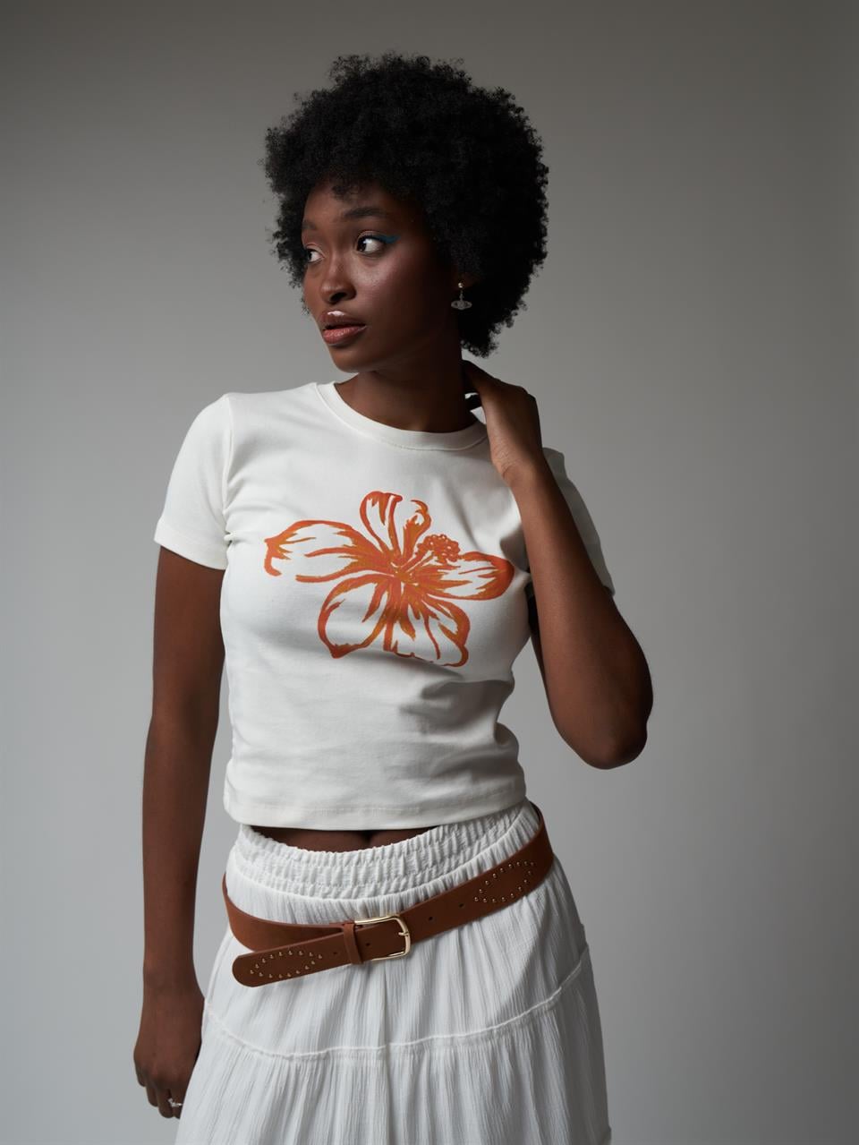 Yaprak Desenli Crop Bluz Ekru