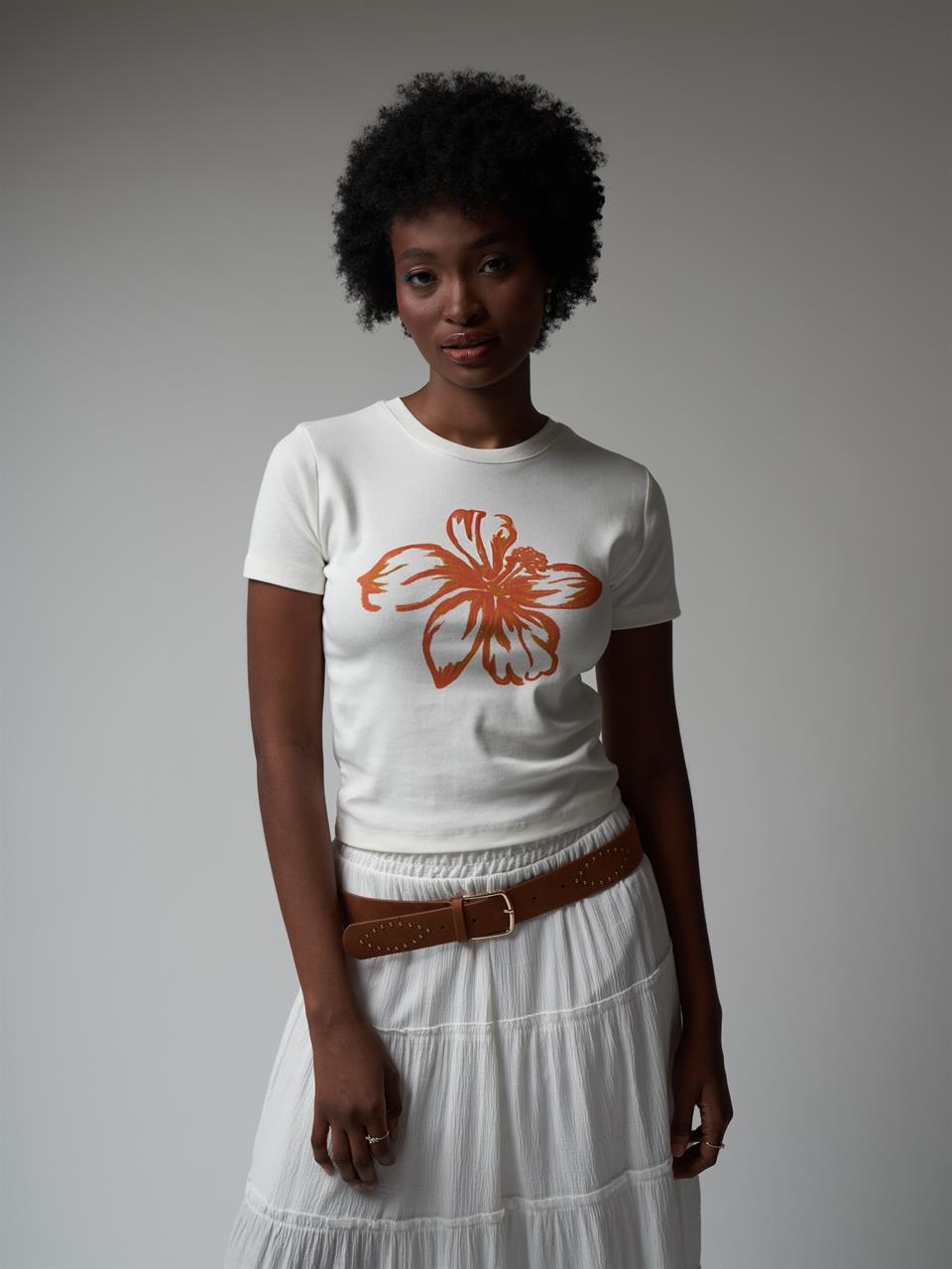 Yaprak Desenli Crop Bluz Ekru