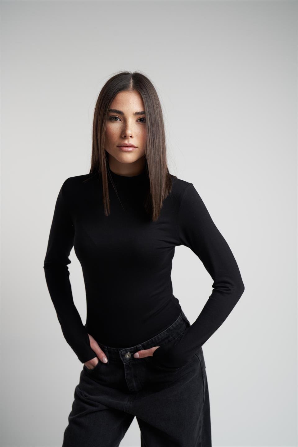 Yarım Balıkçı Basic Uzun Kol Bluz Siyah