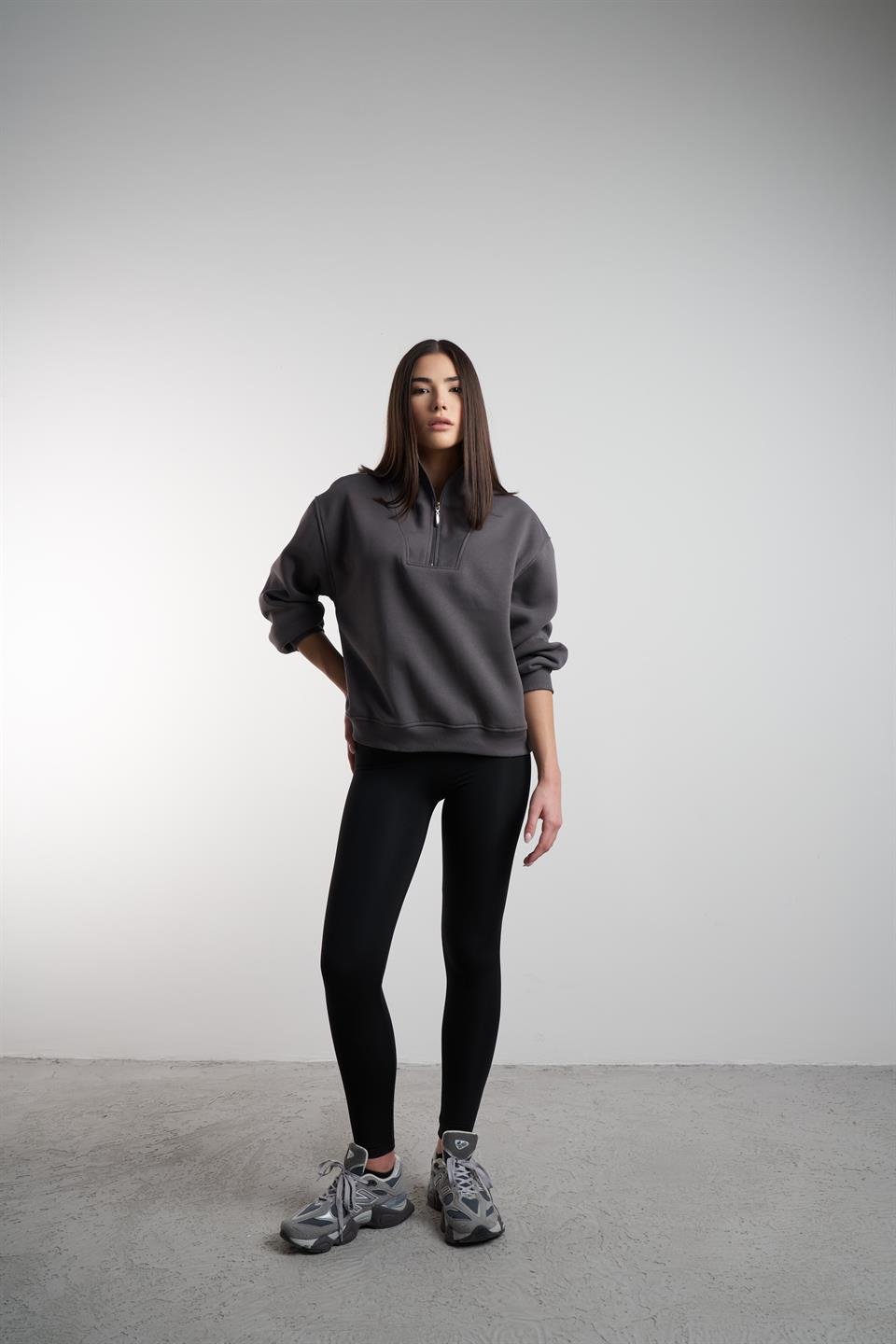 Yarım Fermuarlı Şardonlu Sweatshirt Koyu Gri