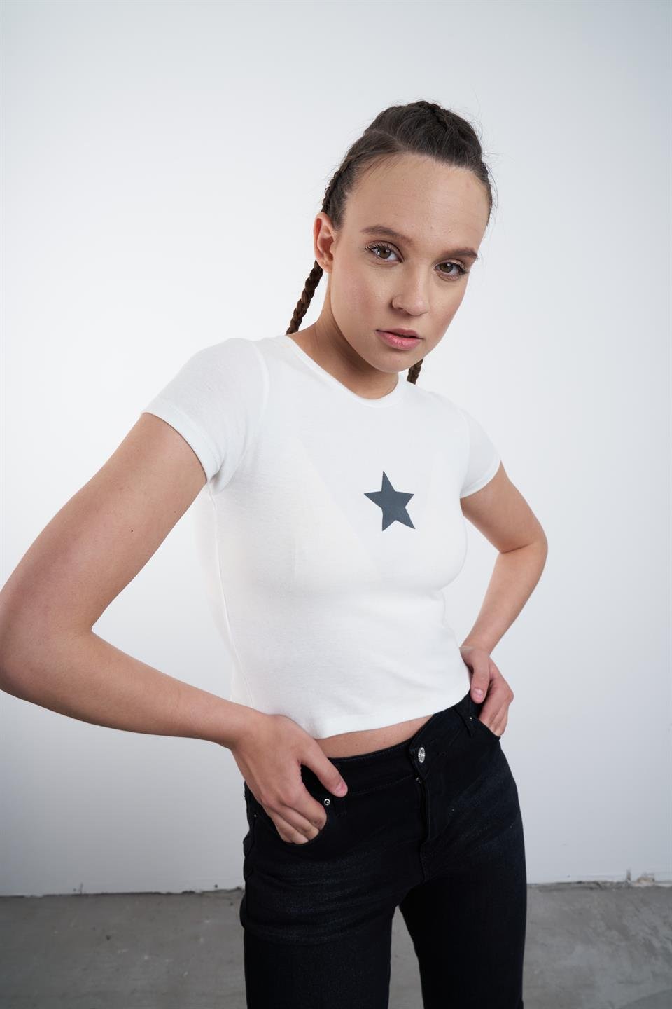 Yıldız Baskılı Kısa T-shirt Ekru