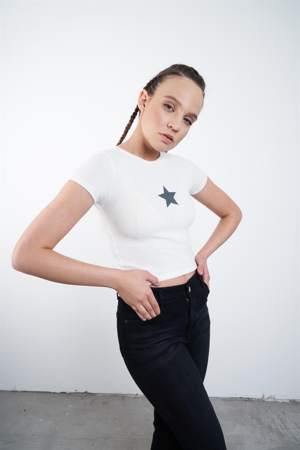 Yıldız Baskılı Kısa T-shirt Ekru