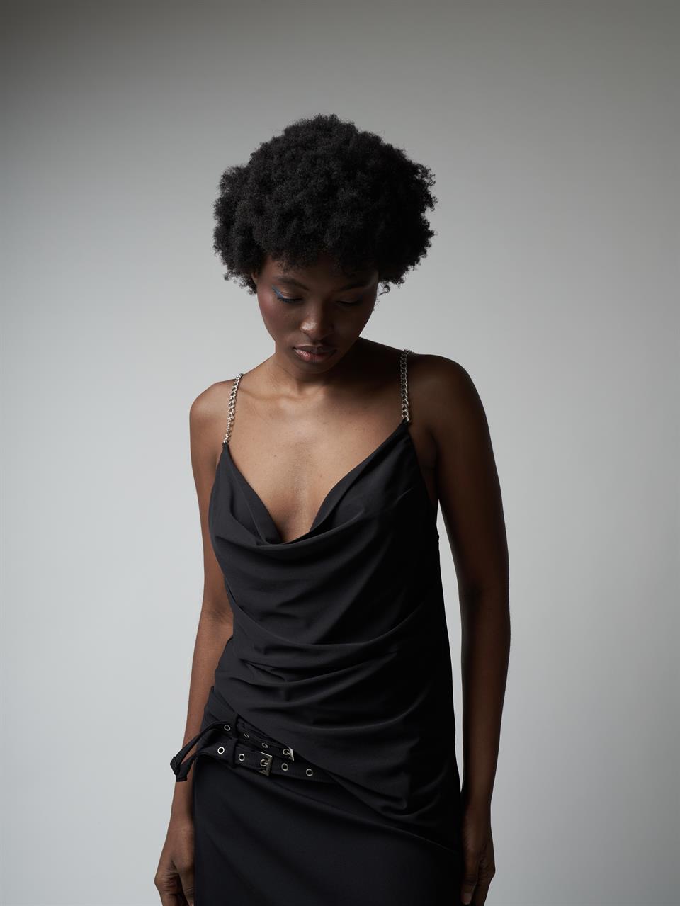 Zincir Askılı Bluz Siyah