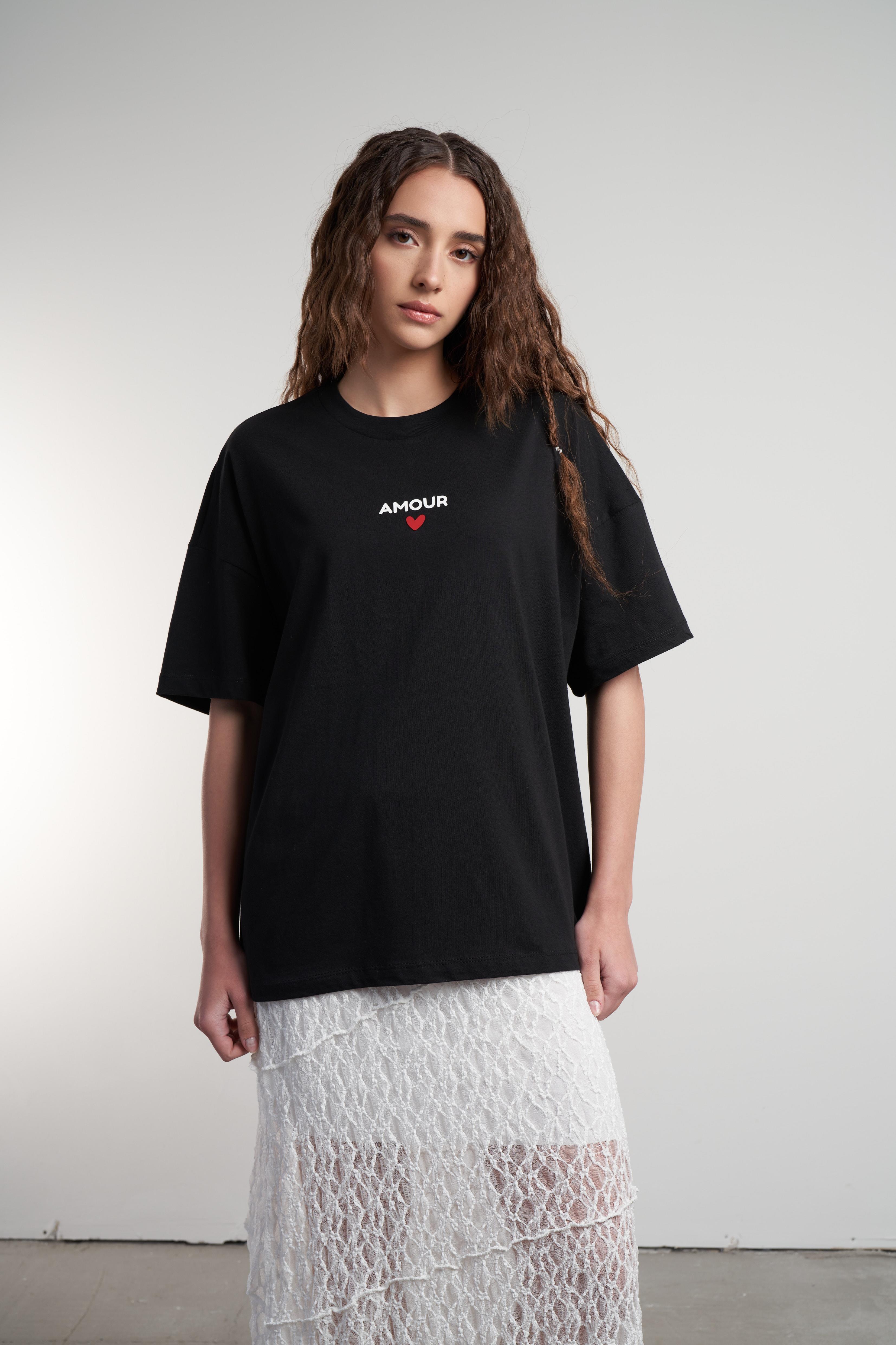 Amour Kalp Baskılı Oversize Kısa Kol T-shirt Siyah