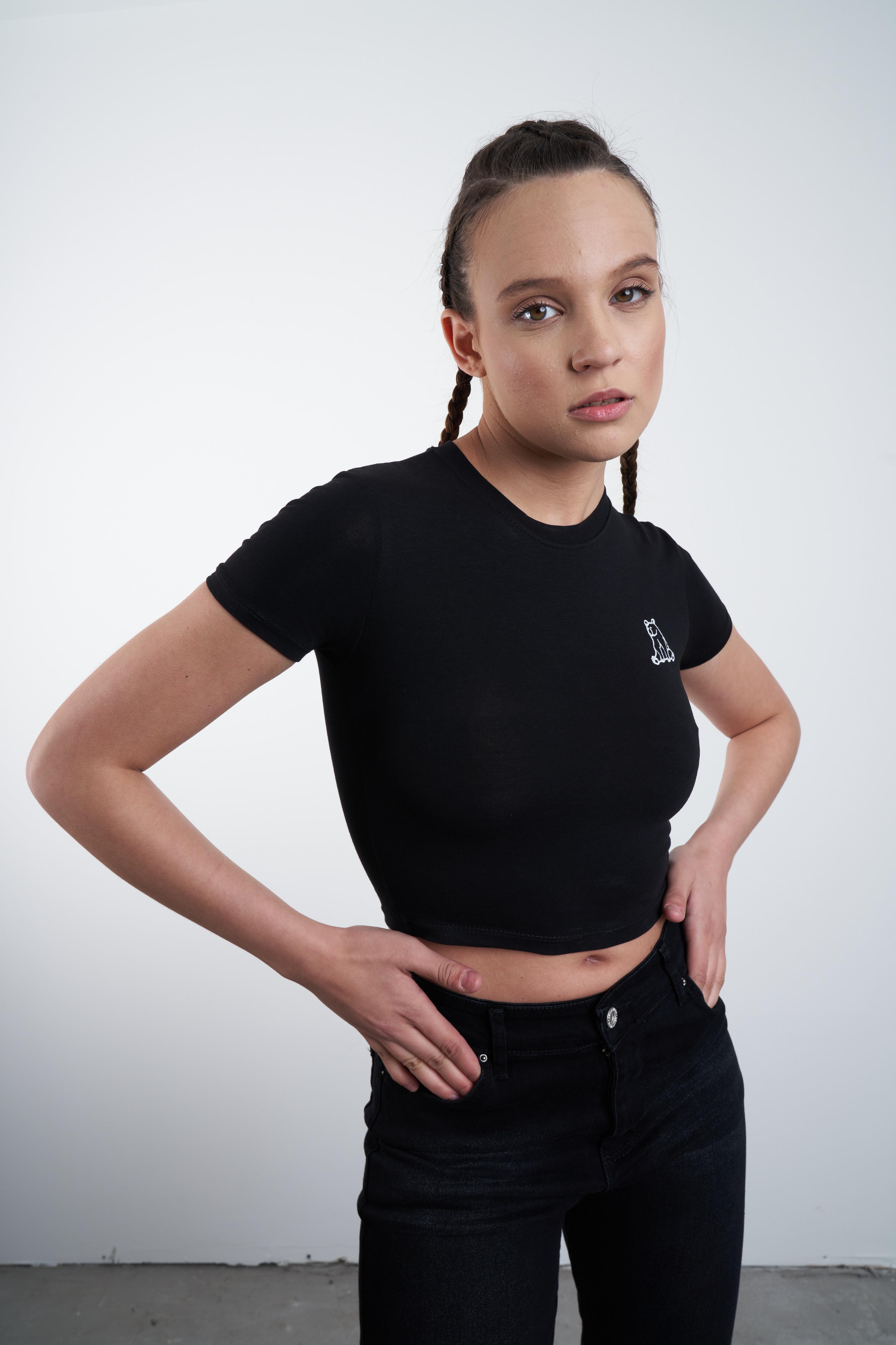 Ayı Nakış Baskılı Kısa T-shirt Siyah
