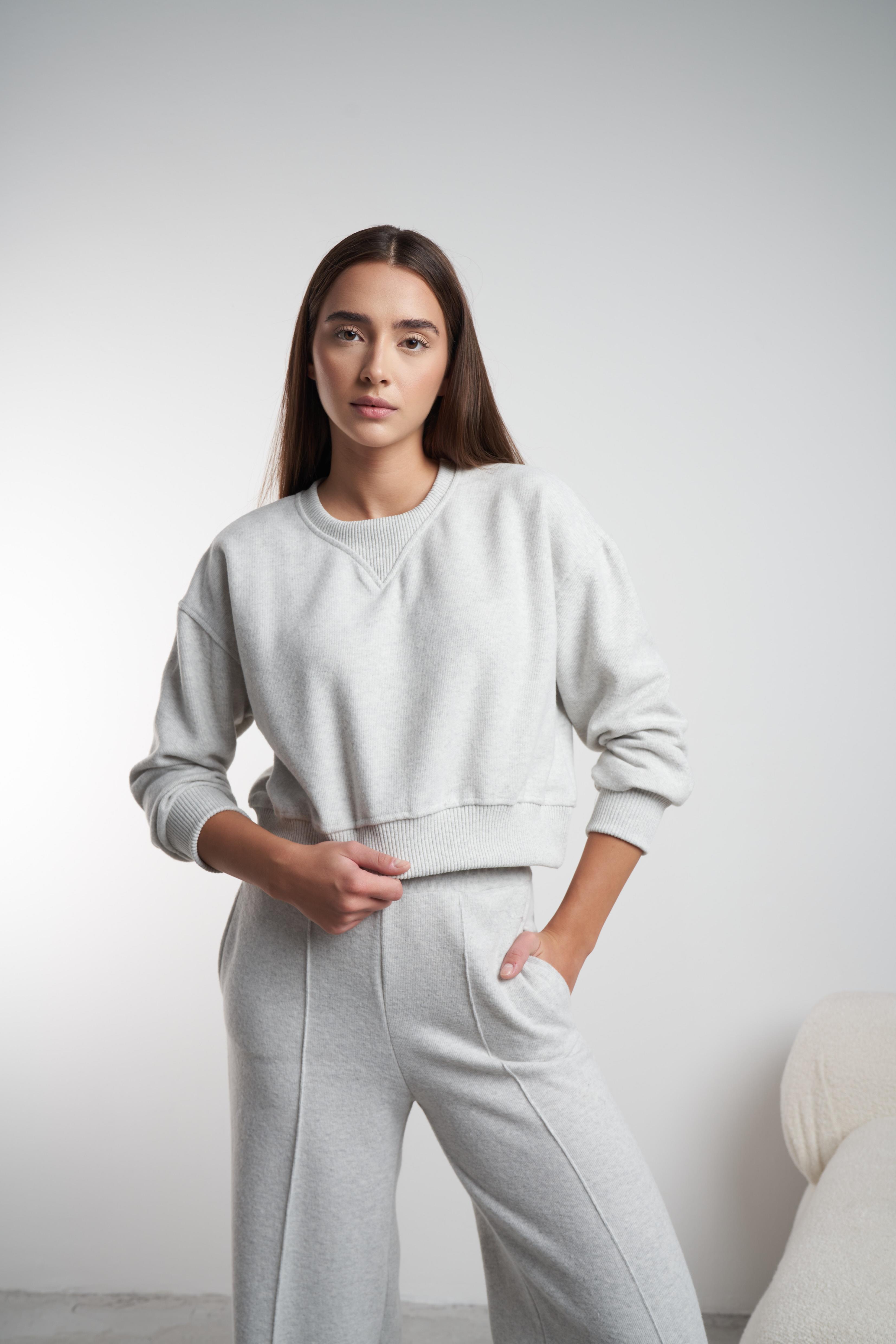 Basic Triko Sweatshirt Karmelanj