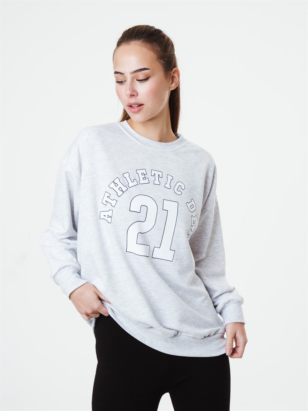 Bisiklet Yaka Athletic Yazı Baskılı Sweatshirt