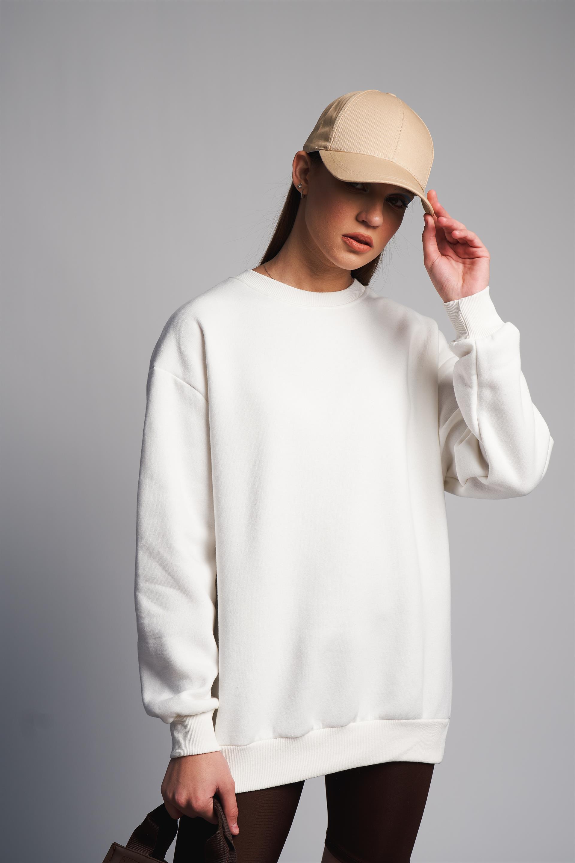 Bisiklet Yaka Basic Sweatshirt
