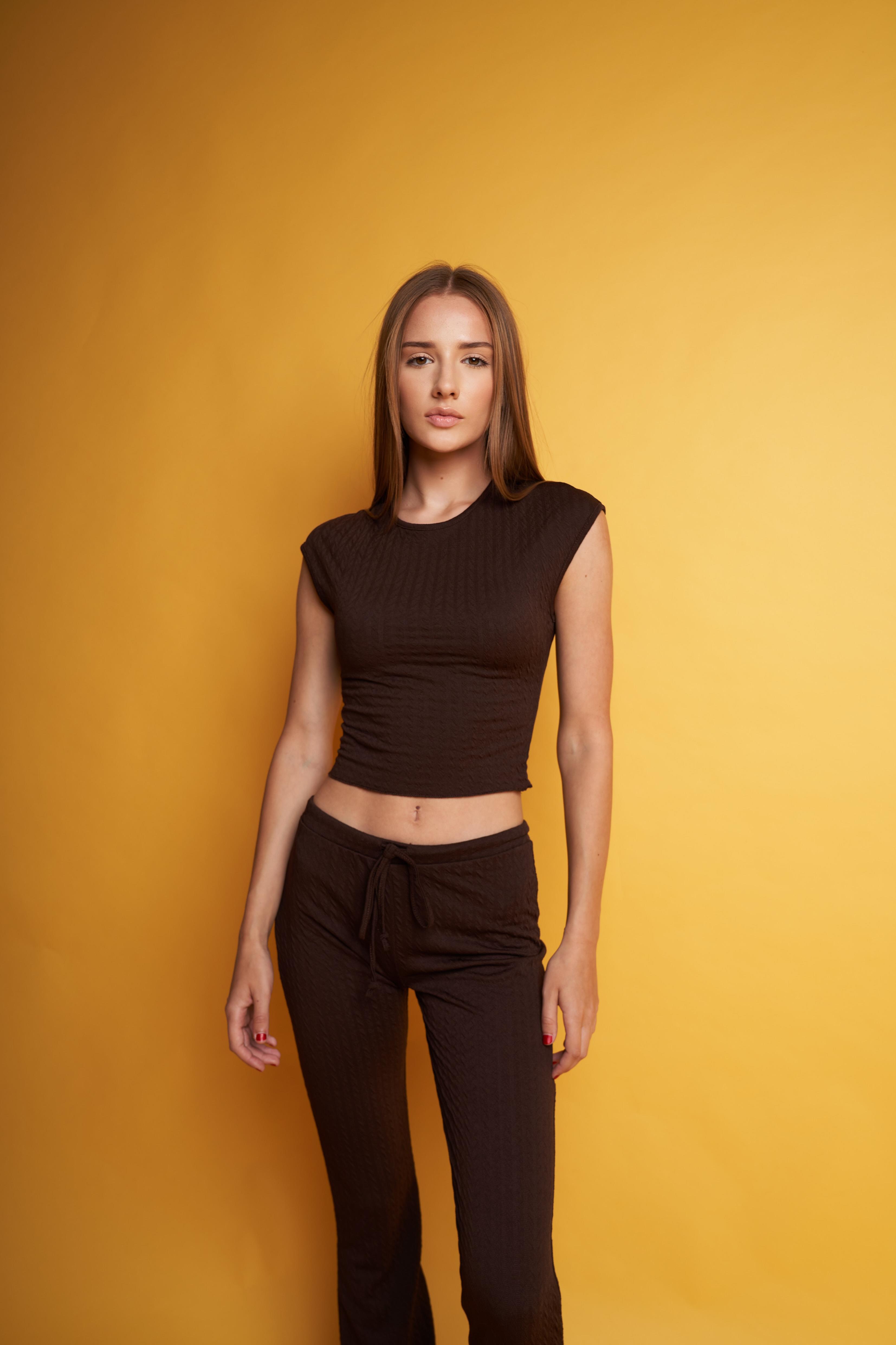 Bisiklet Yaka Crop Bluz Kahve