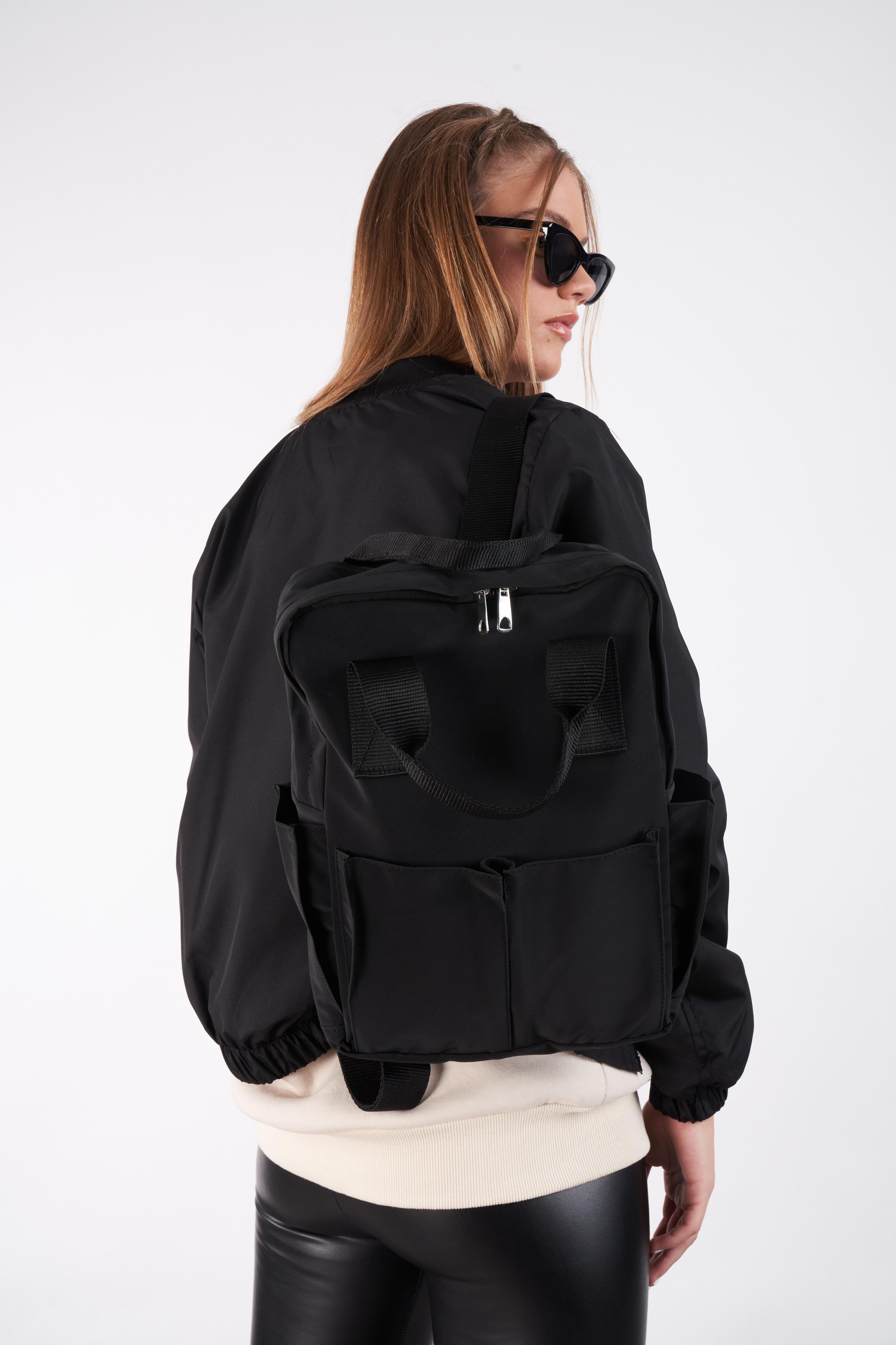 Çift Cepli Sırt Çantası