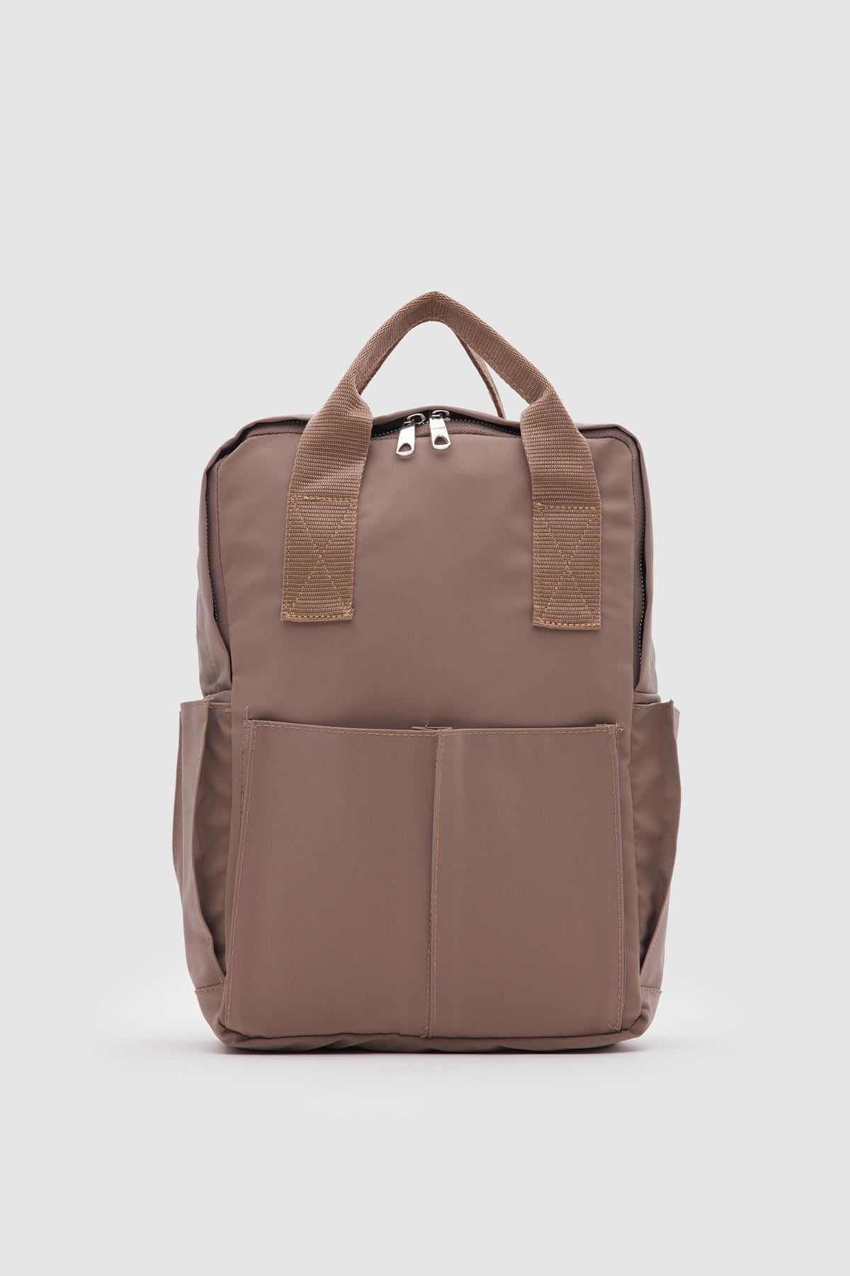 Çift Cepli Sırt Çantası