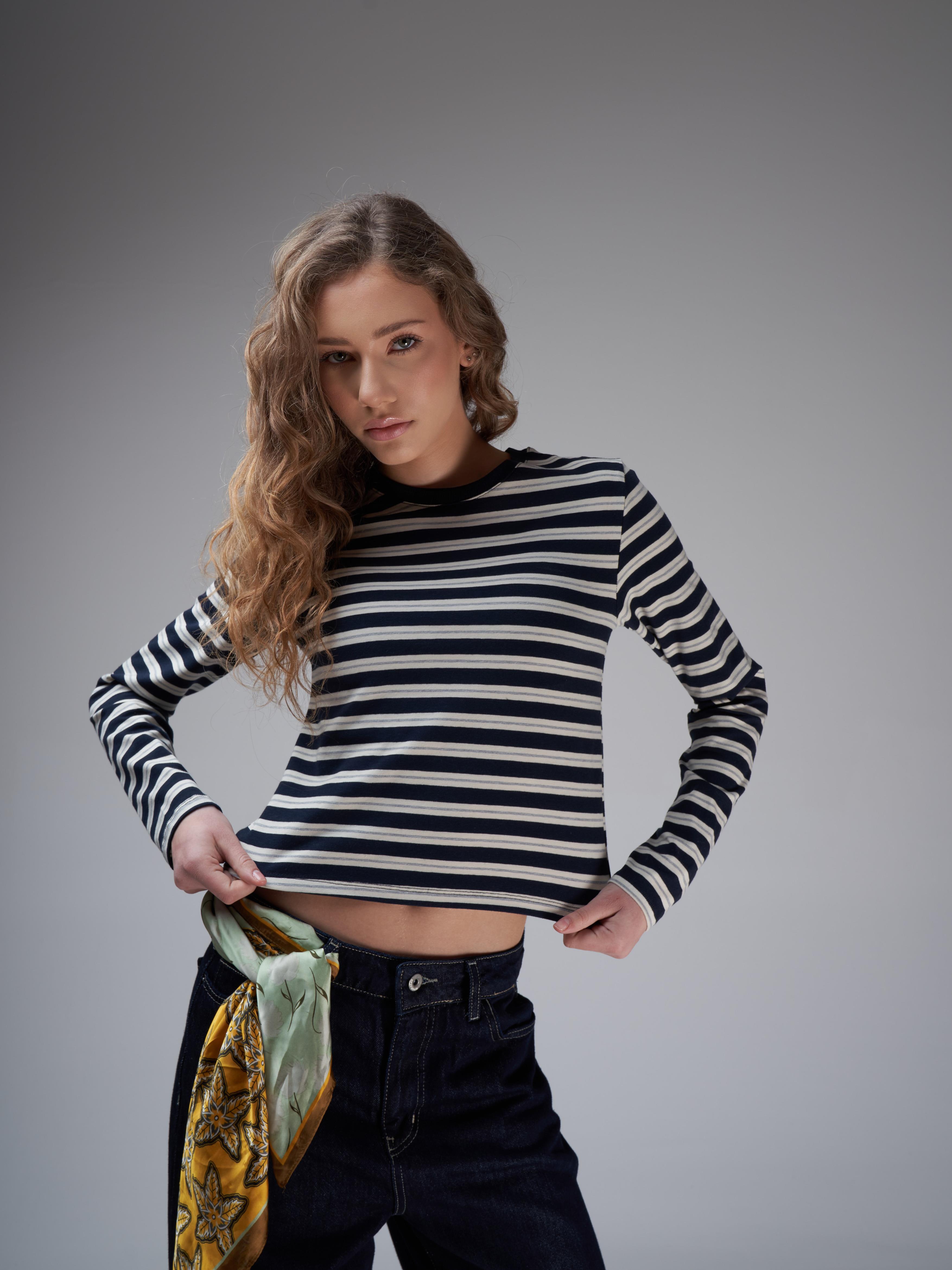 Çizgi Desenli Crop Uzun Kol Bluz Koyu Lacivert-Krem