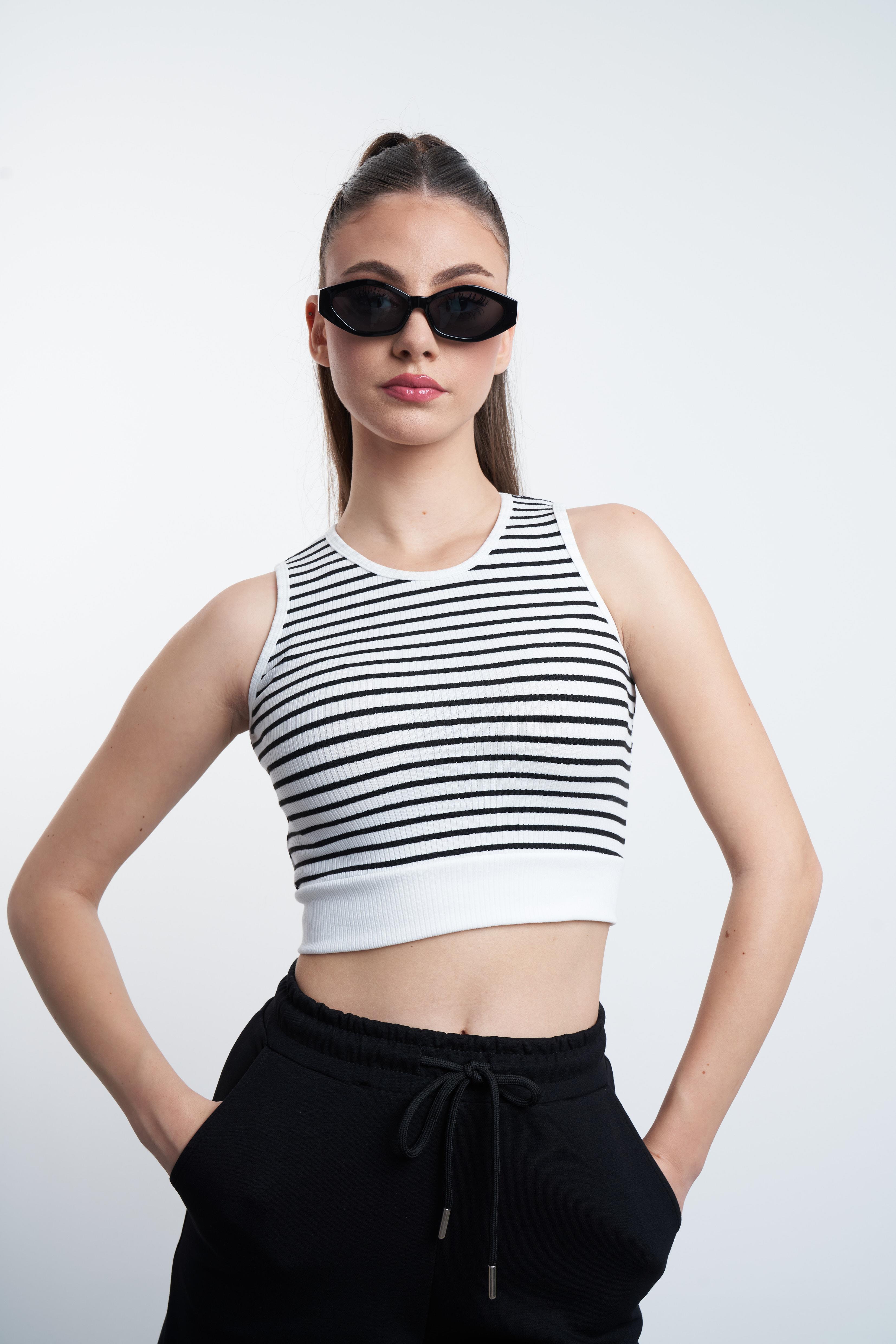 Çizgili Crop Ekru-Siyah