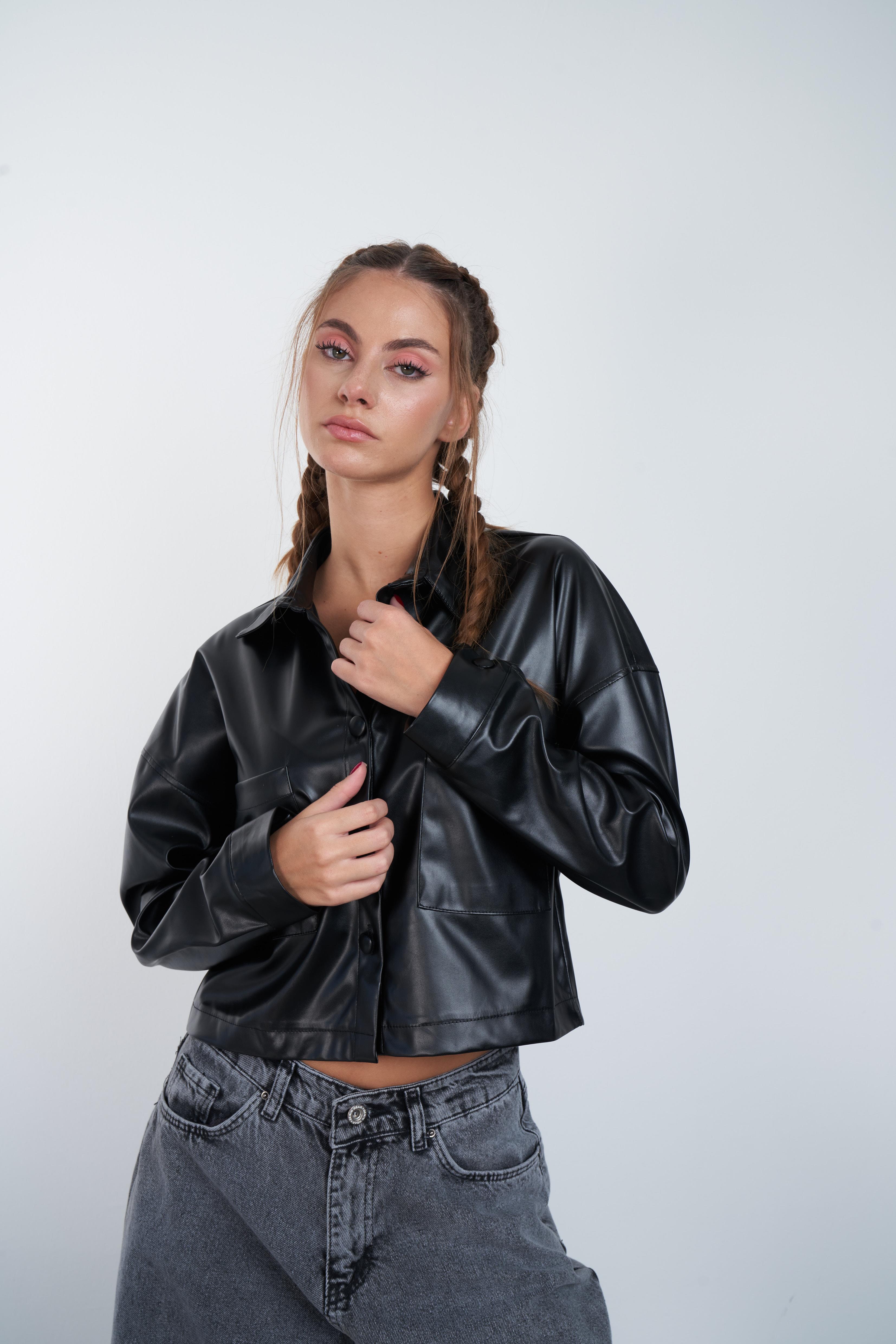 Deri Kısa Ceket Siyah