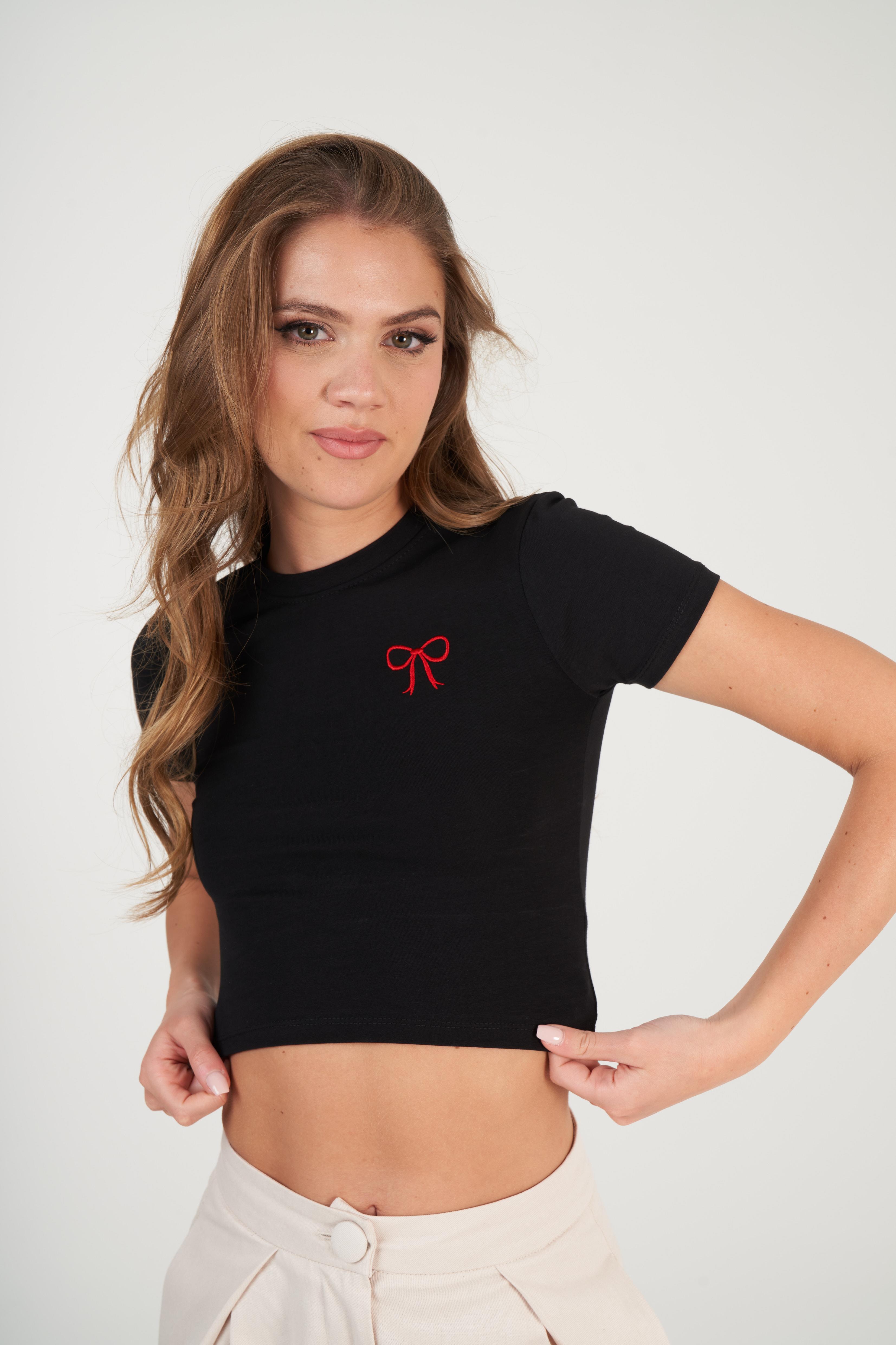 Fiyonk Nakış Baskılı Kısa T-shirt Siyah