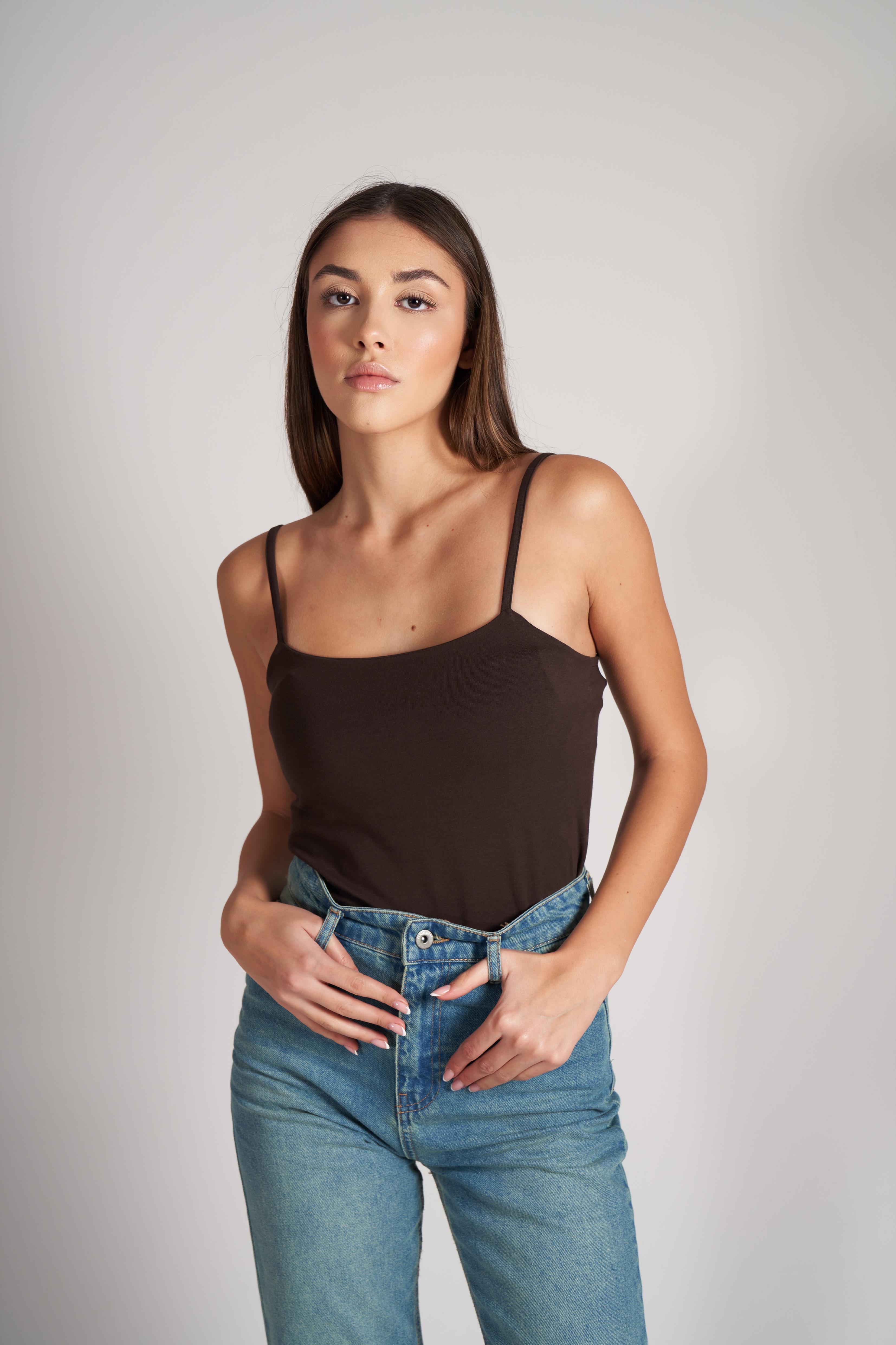 İp Askılı Bluz Kahve