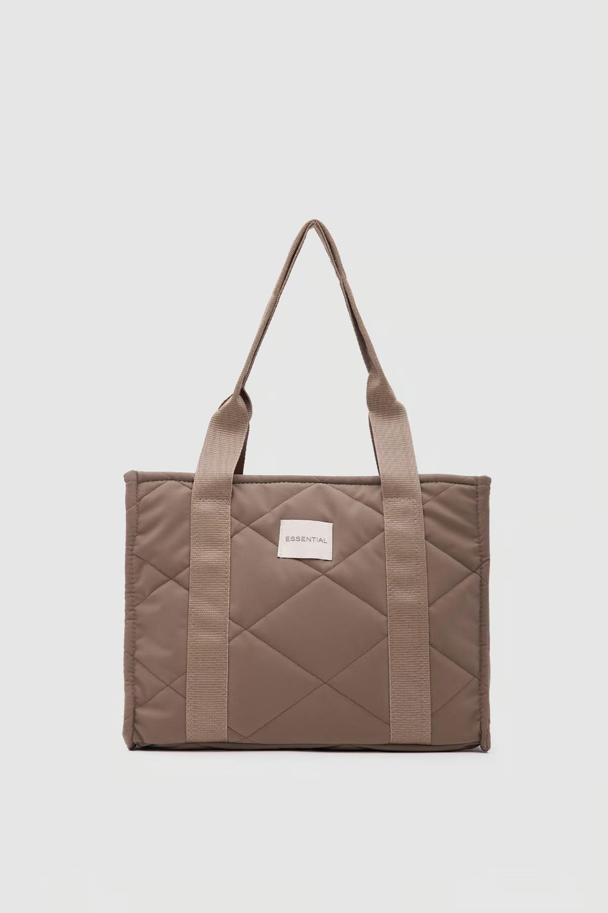 Kapitone Omuz Çantası