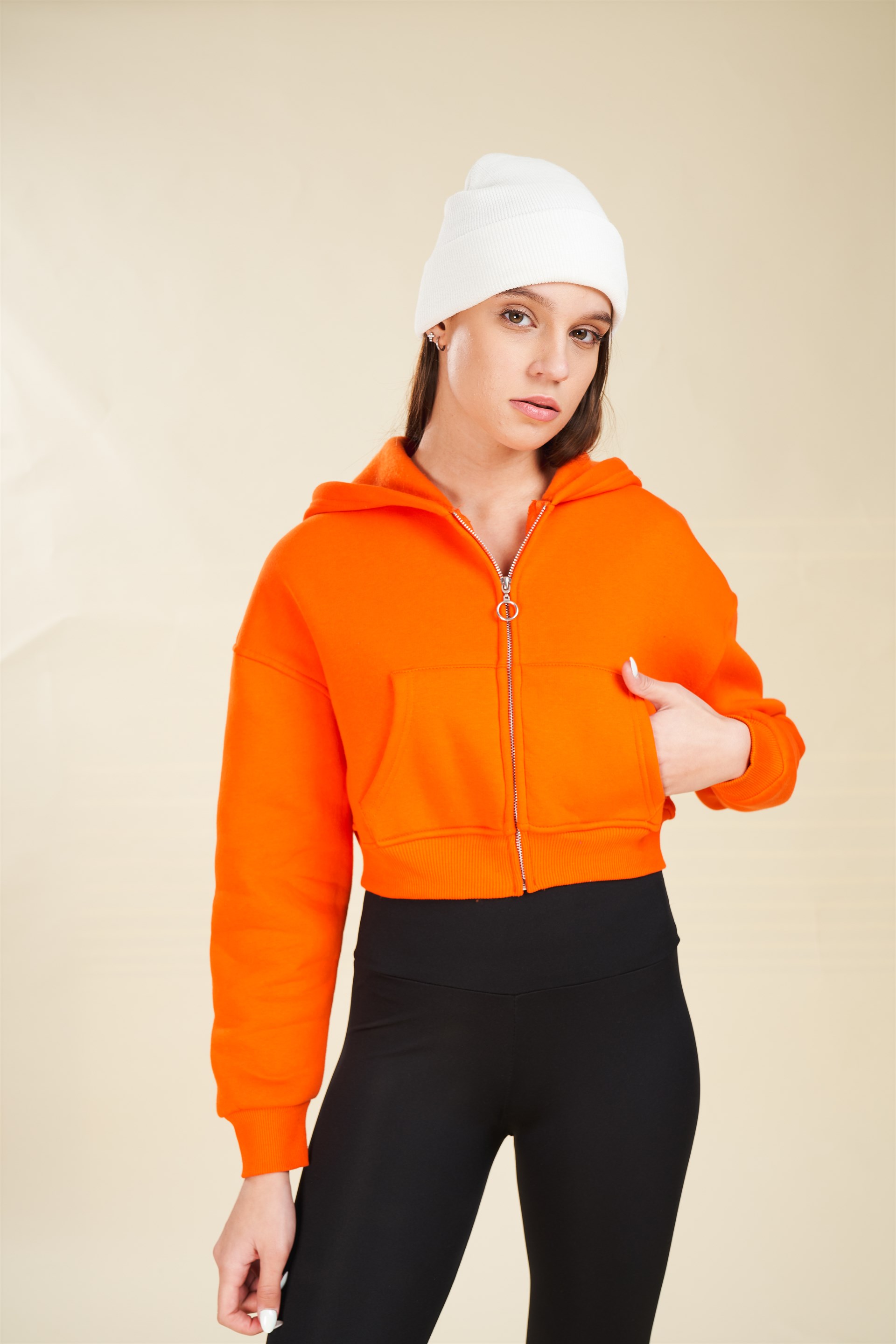 Kapüşonlu Kısa Sweatshirt Ceket