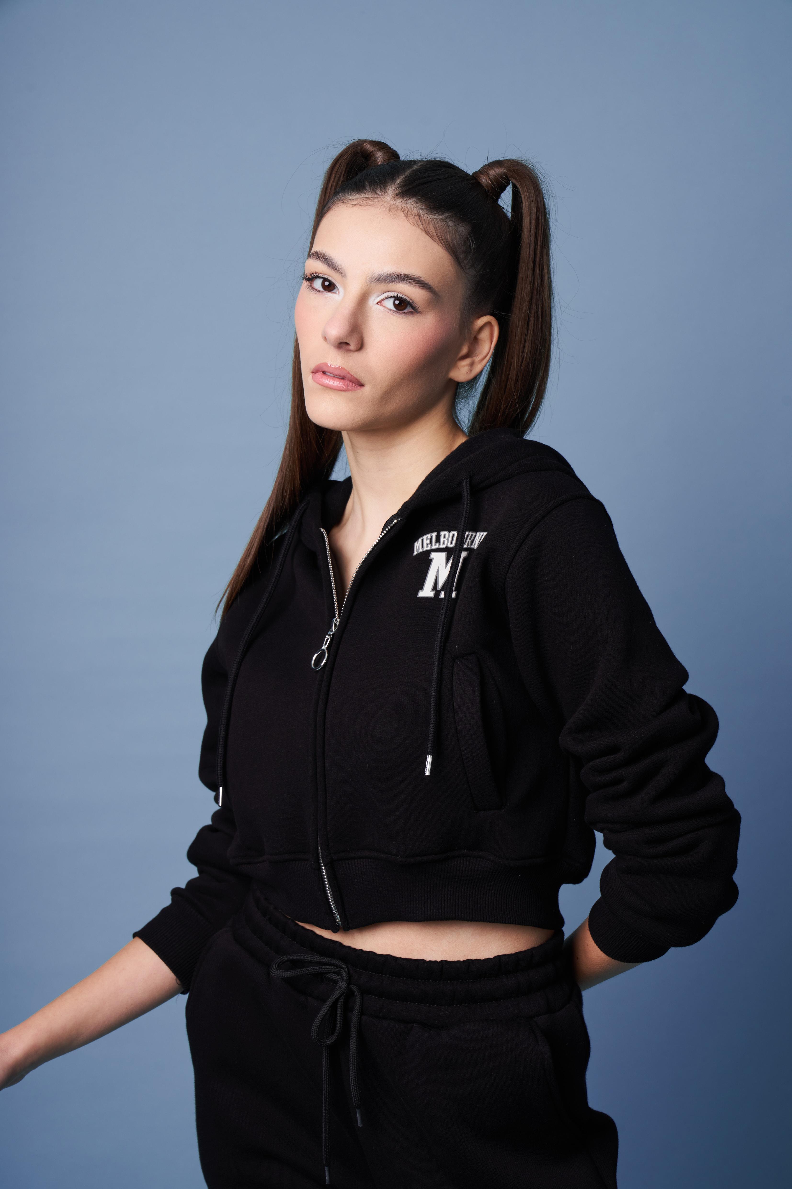 Kapüşonlu Kısa Sweatshirt Ceket Siyah