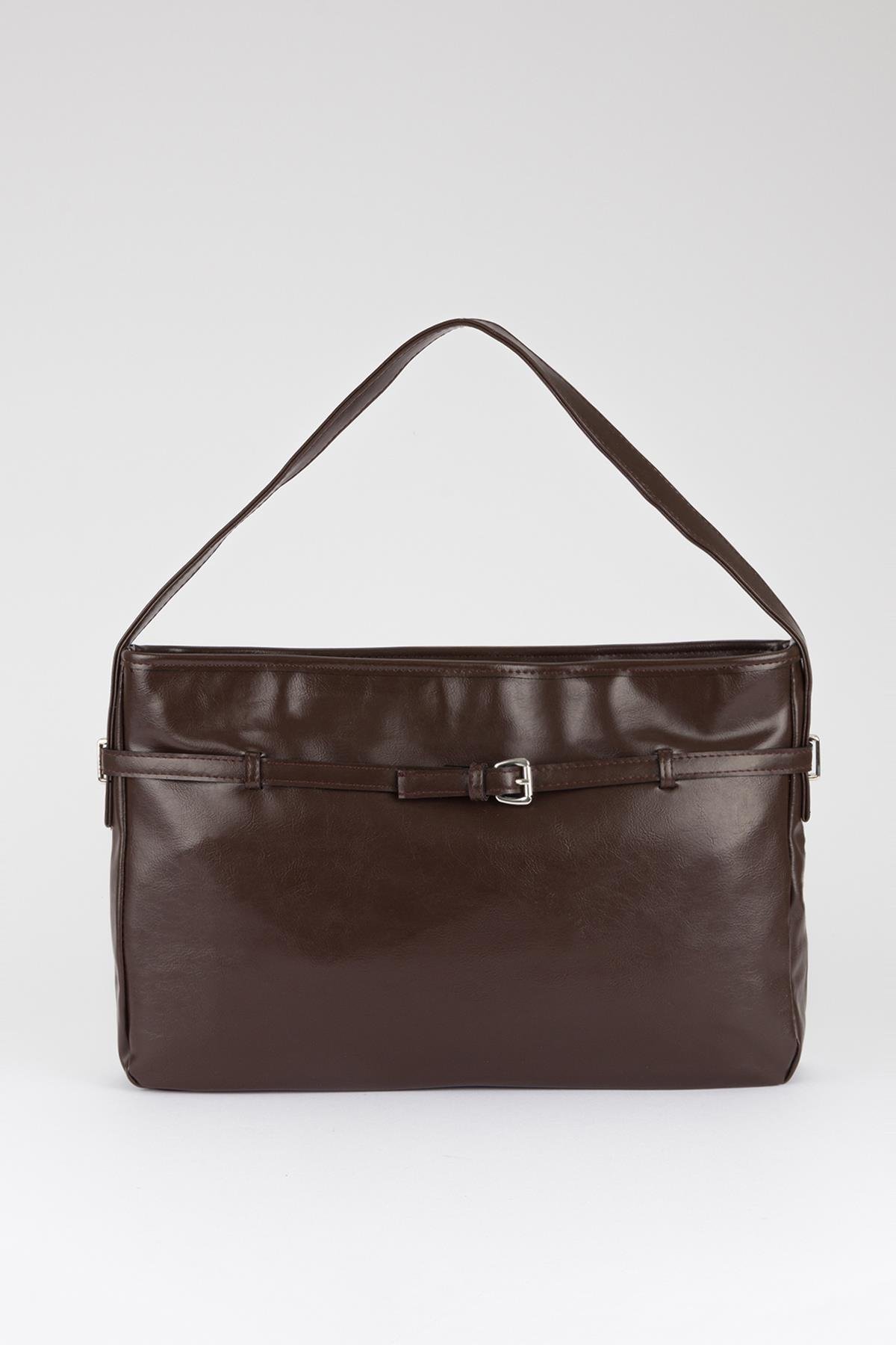 Kemer Detaylı Omuz Çantası Kahve