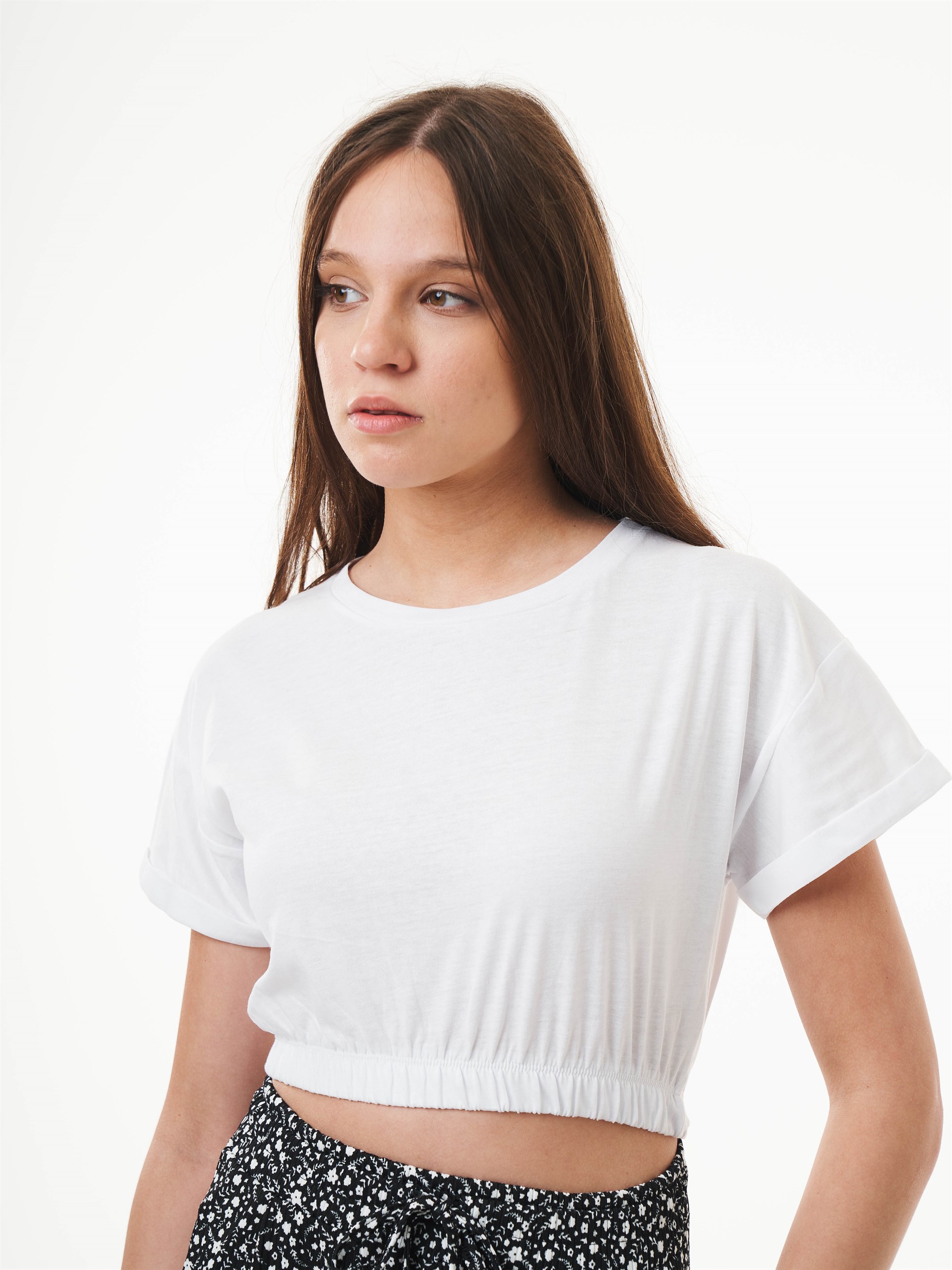 Kısa T-shirt