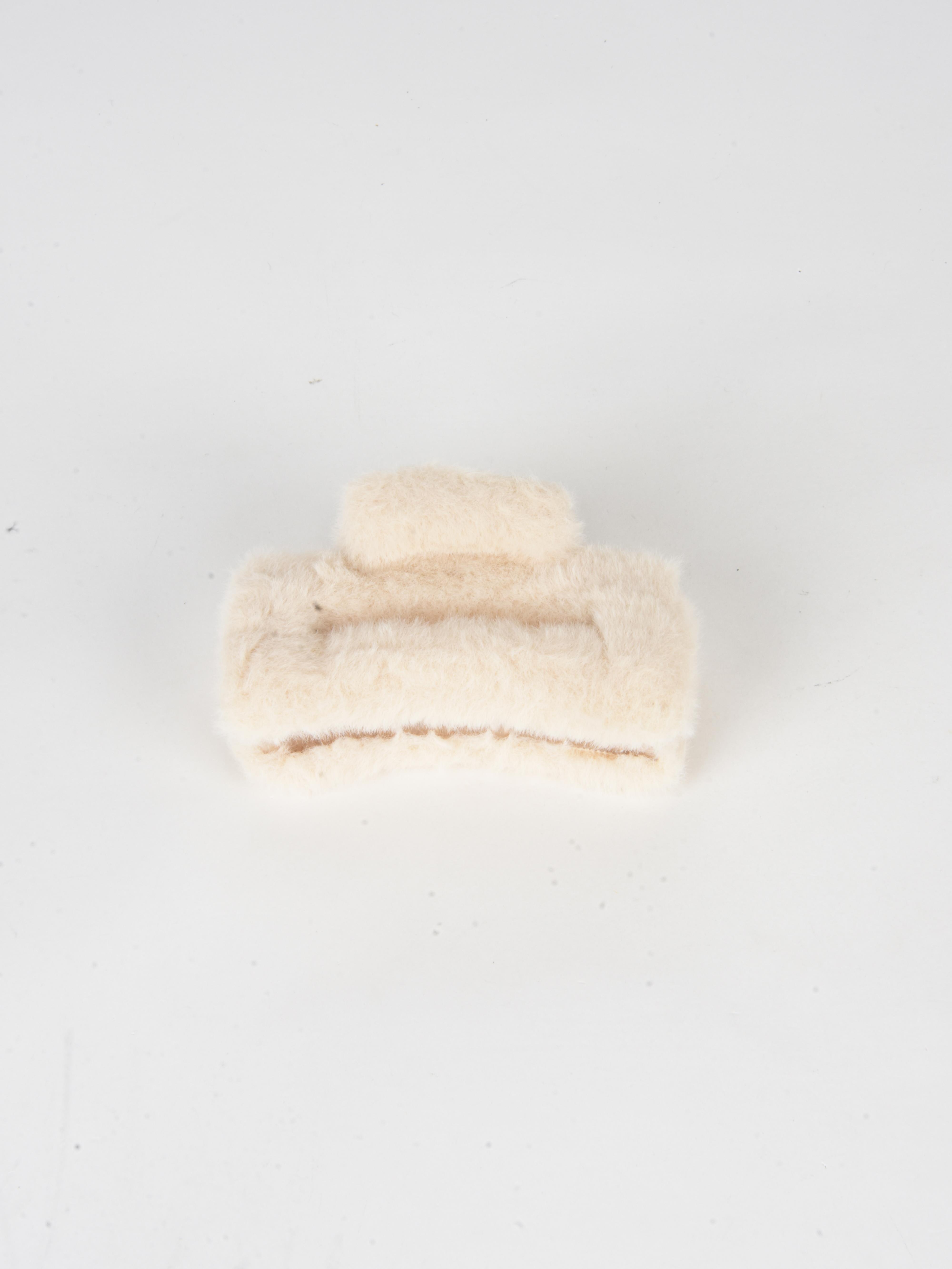 Küçük Peluş Toka