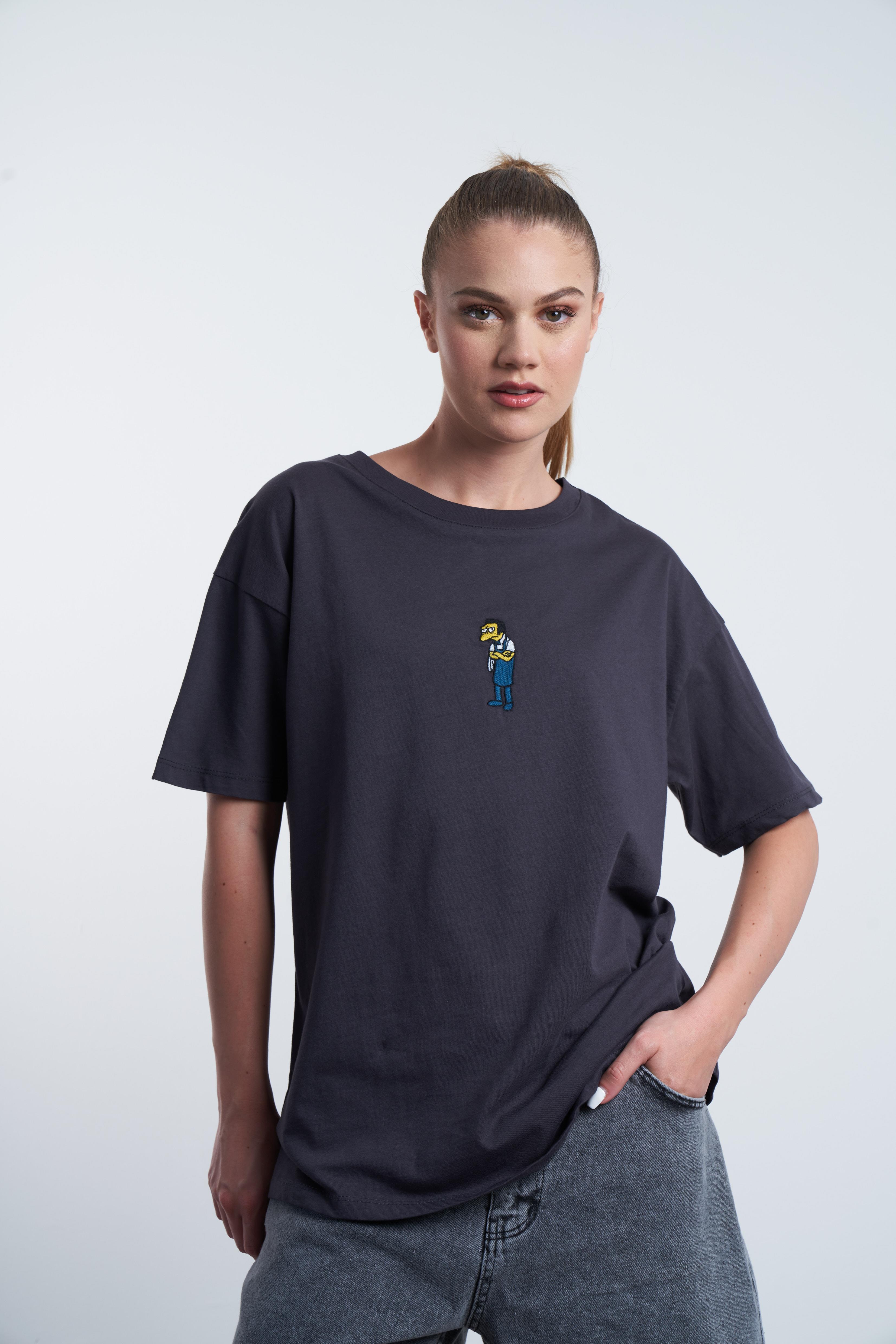 Moe Szyslak Karakter Nakış Baskılı T-shirt Antrasit