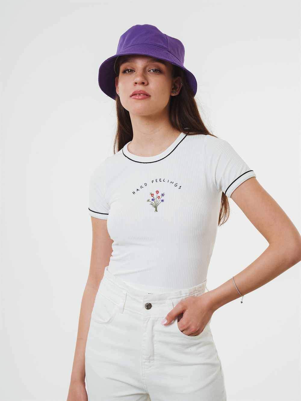 Nakış Baskılı T-shirt