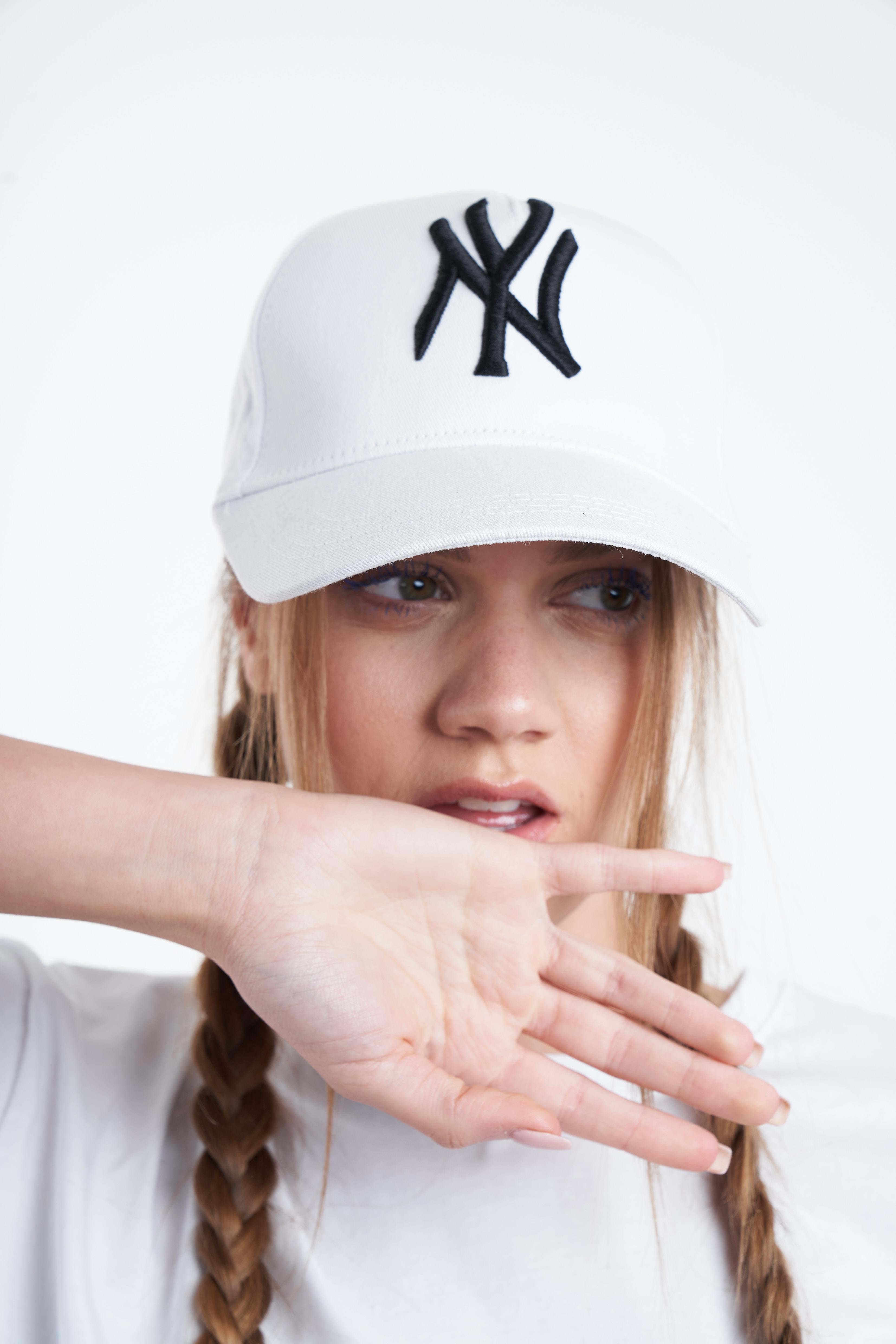 Nakışlı Basic Şapka